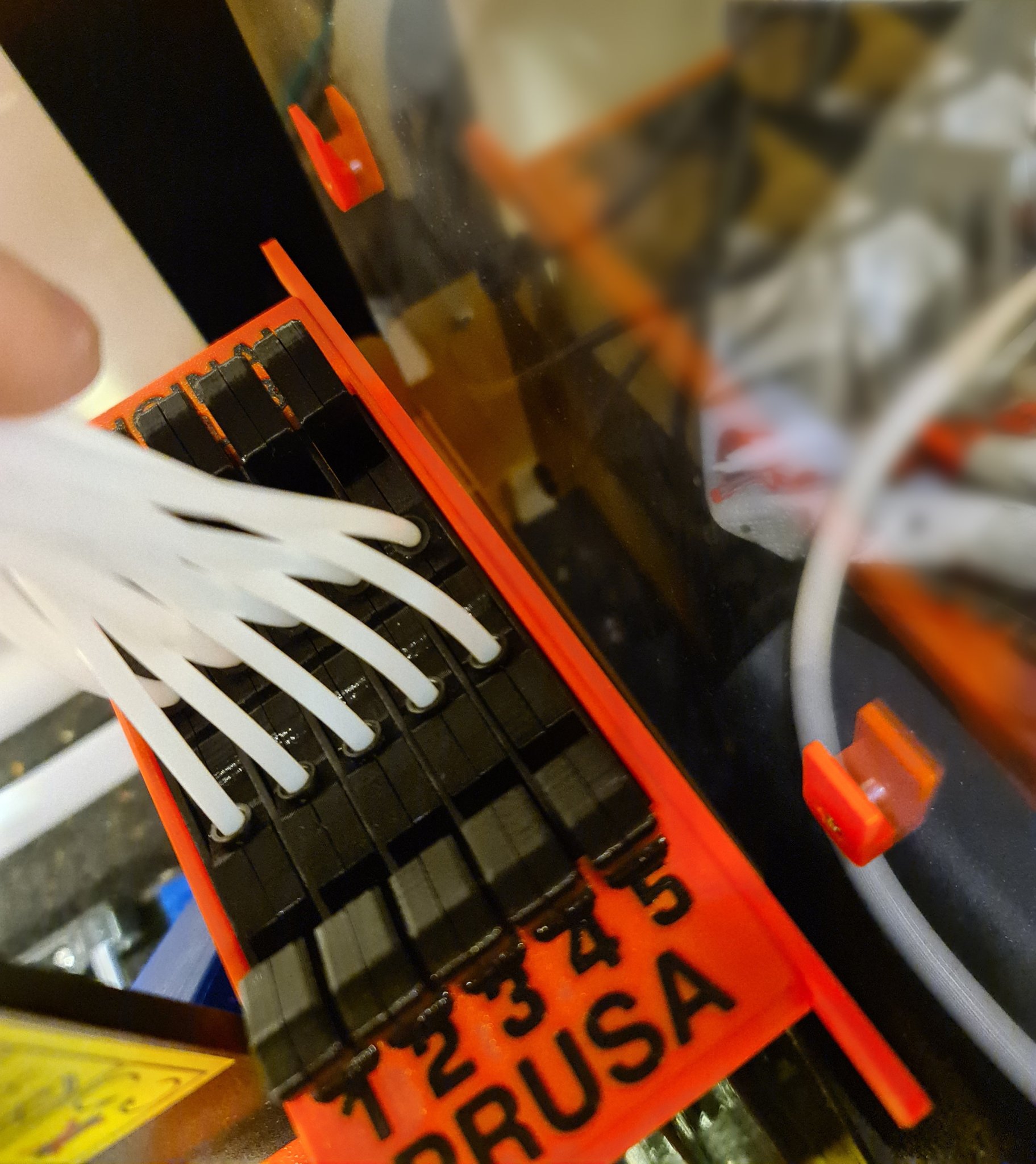 Giá treo bộ đệm MMU3 và hỗ trợ PTFE góc