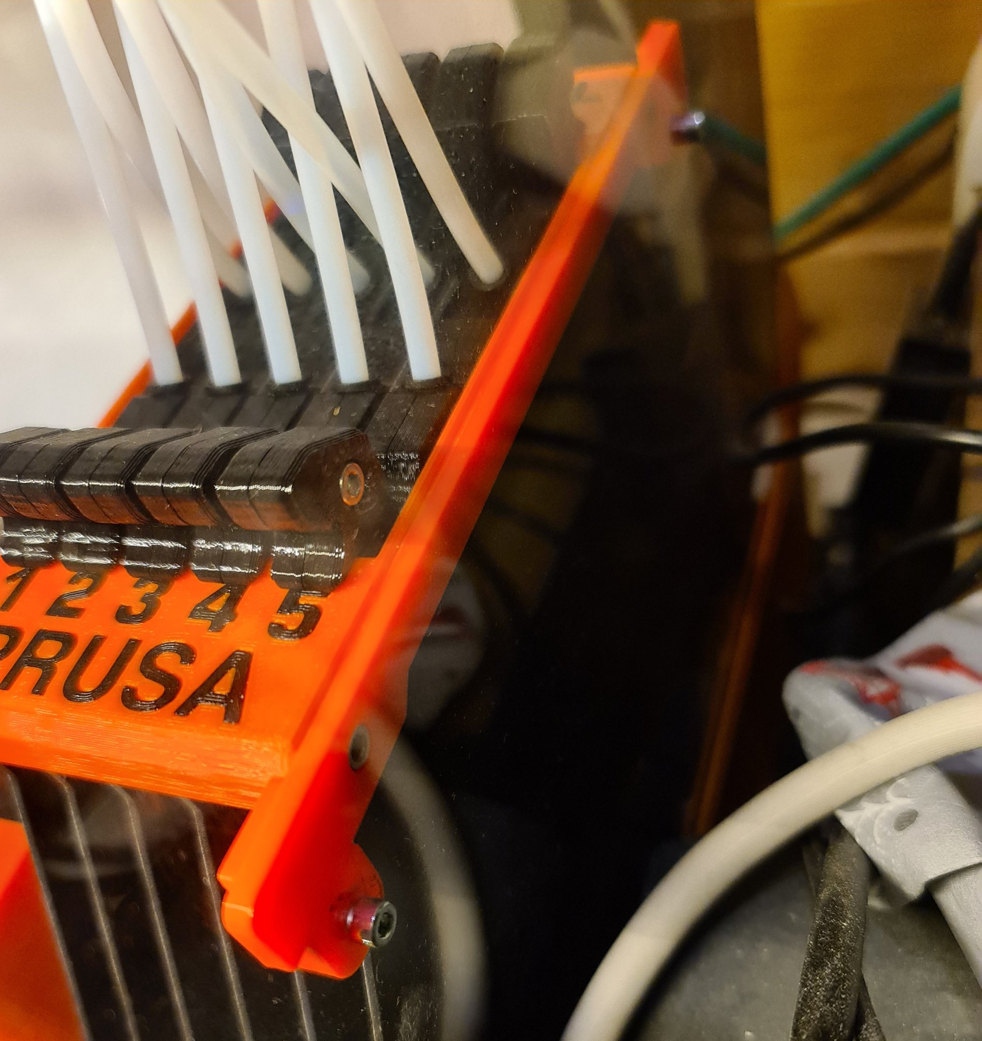 Giá treo bộ đệm MMU3 và hỗ trợ PTFE góc