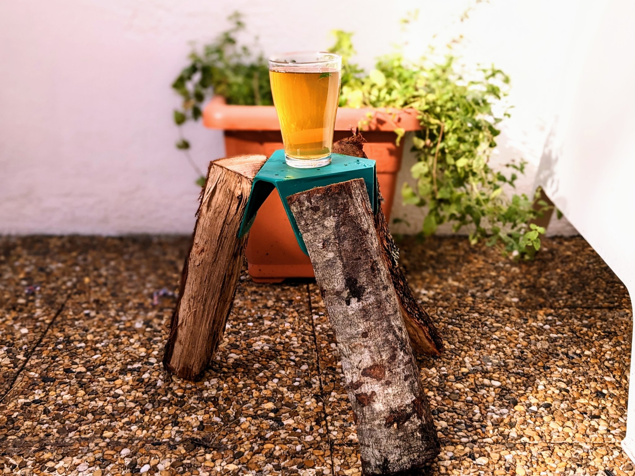 Tiêu đề Bộ chuyển đổi chân bàn cà phê Tóm tắt một bộ ch