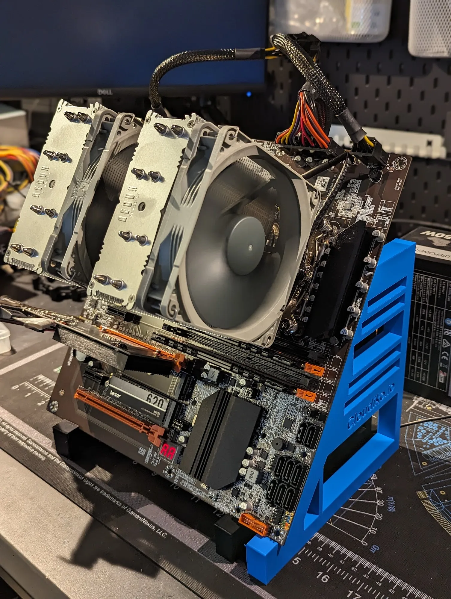 Tiêu đề Giá đỡ bo mạch chủ Cloudiko Dành cho máy khai thác PC ho