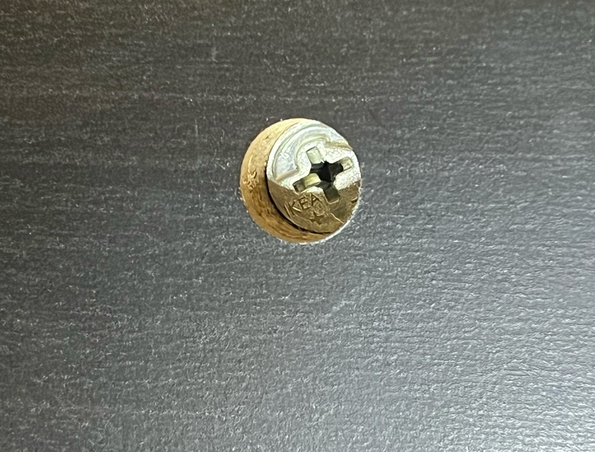 Nắp bịt lỗ bàn TV LACK IKEA