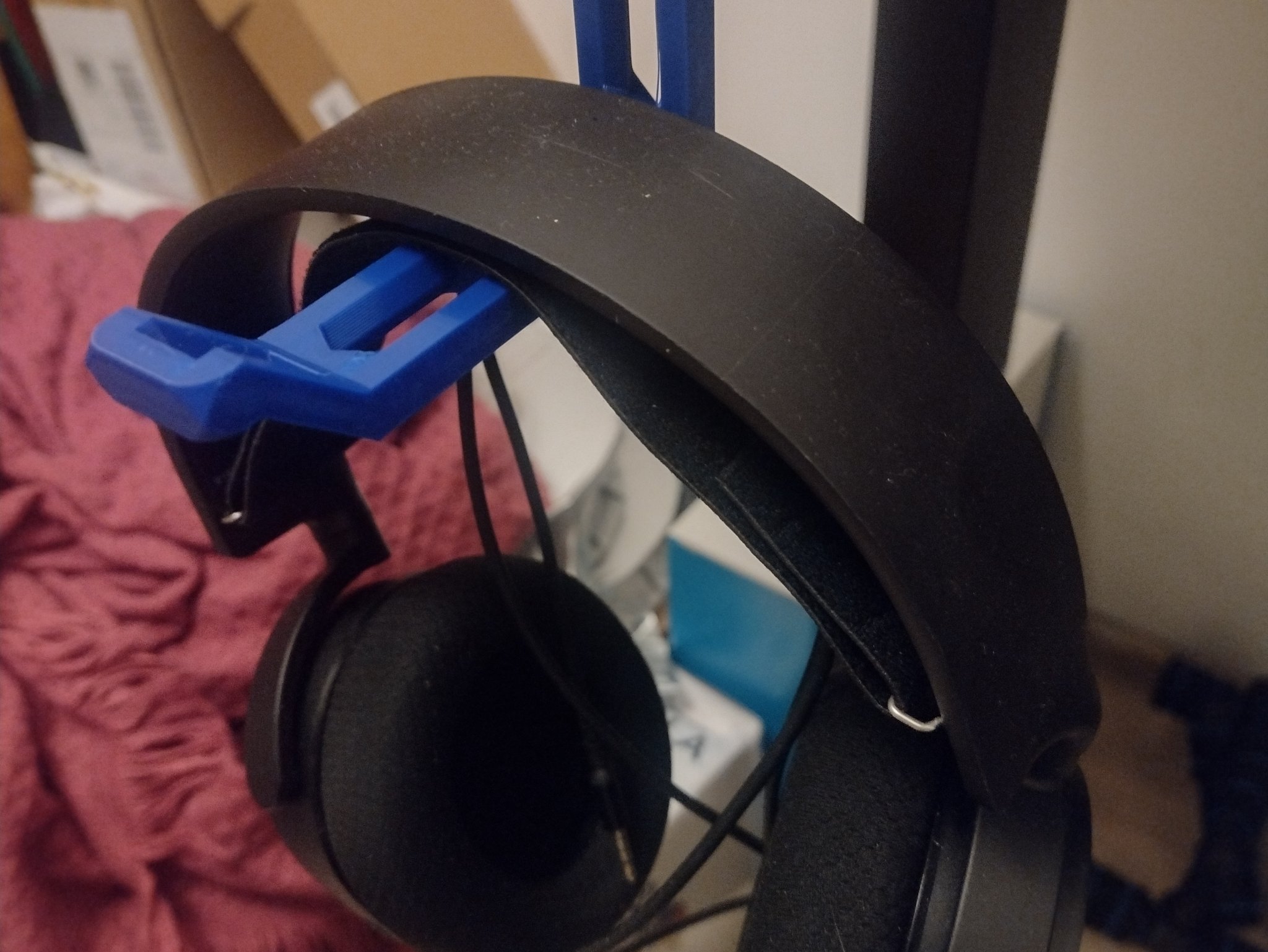 Tiêu đề Móc treo tai nghe hình lục giác có kẹp Không có ốc ví