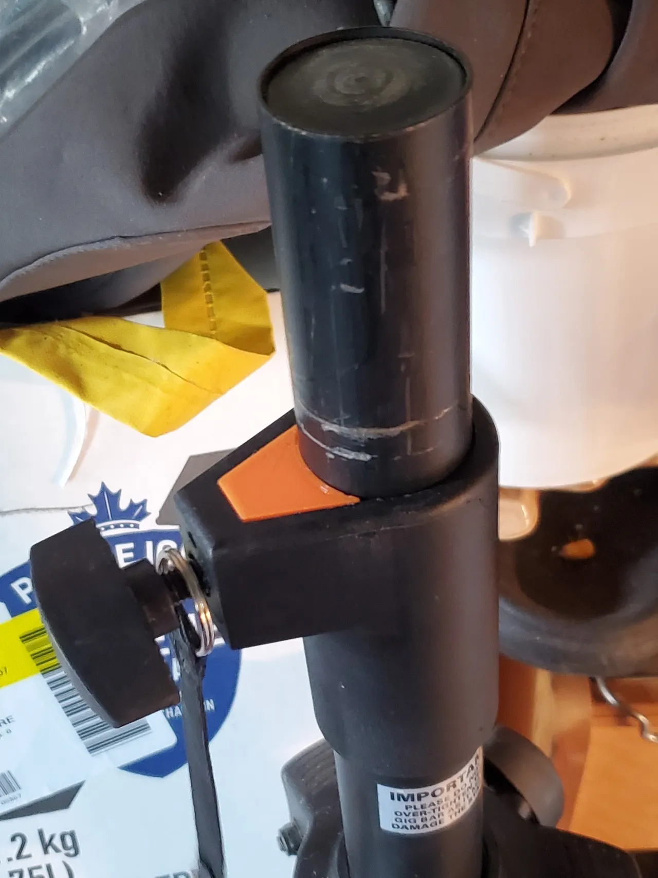 Tiêu đề Chauvet Tripod Stand Knob chèn Khối căng Tóm tắt Re-engine