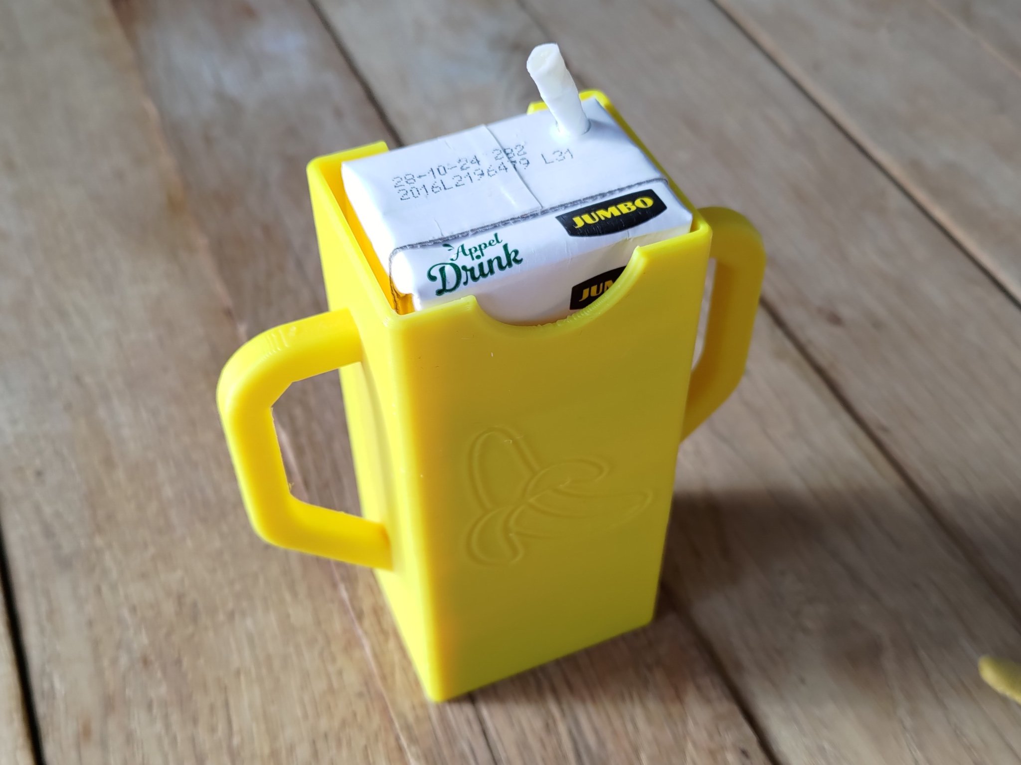 Tiêu đề Sip Safe jr Tóm tắt Giá đỡ hộp nước trái cây 200ml