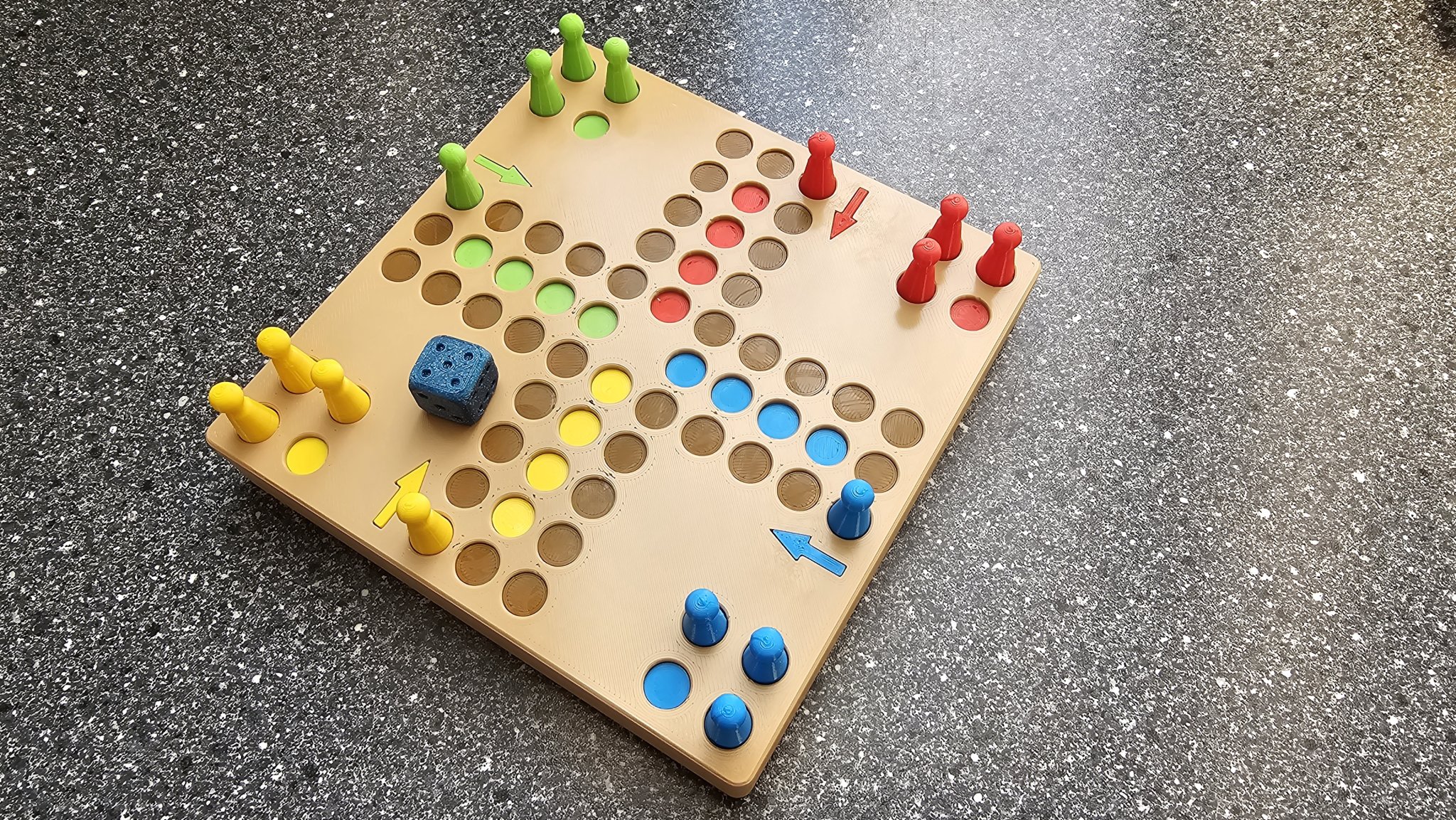 Ludo - Phiên bản du lịch nhỏ gọn