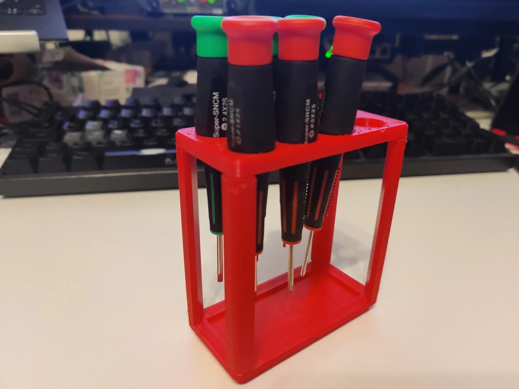 Giá để tua vít tương thích Gridfinity