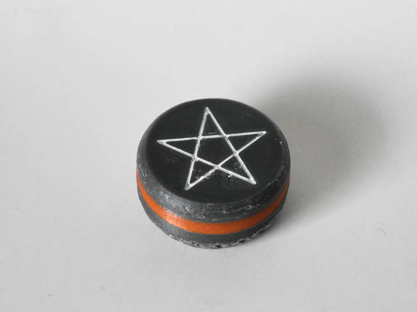 Tiêu đề Hộp khóa lưỡi lê Tóm tắt hộp tròn có khóa xoắn n