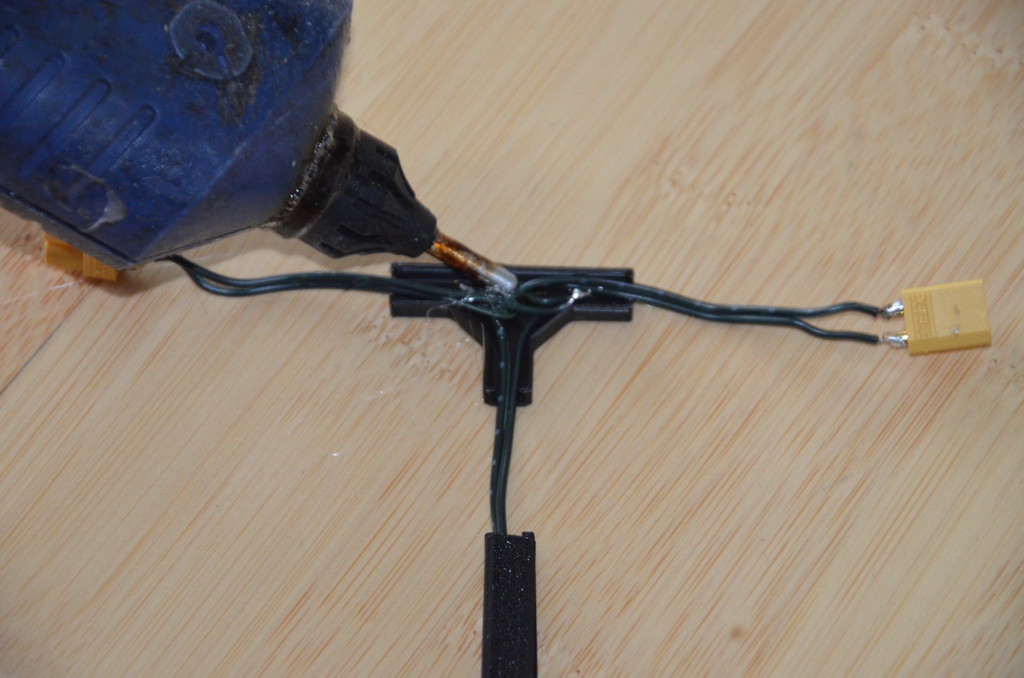 Tiêu đề Hộp nối sửa chữa cáp ngoài trời Tóm tắt Lại là