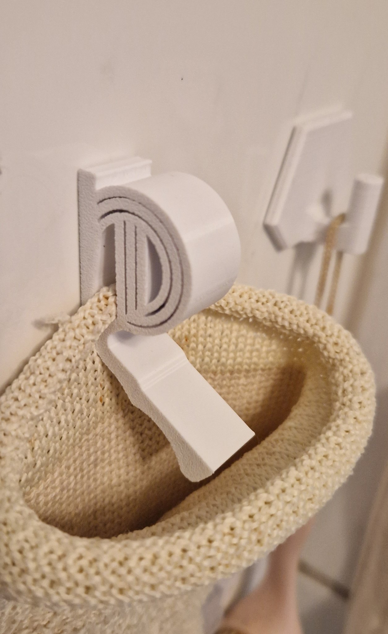 Móc Treo Tường Hình Kẹp