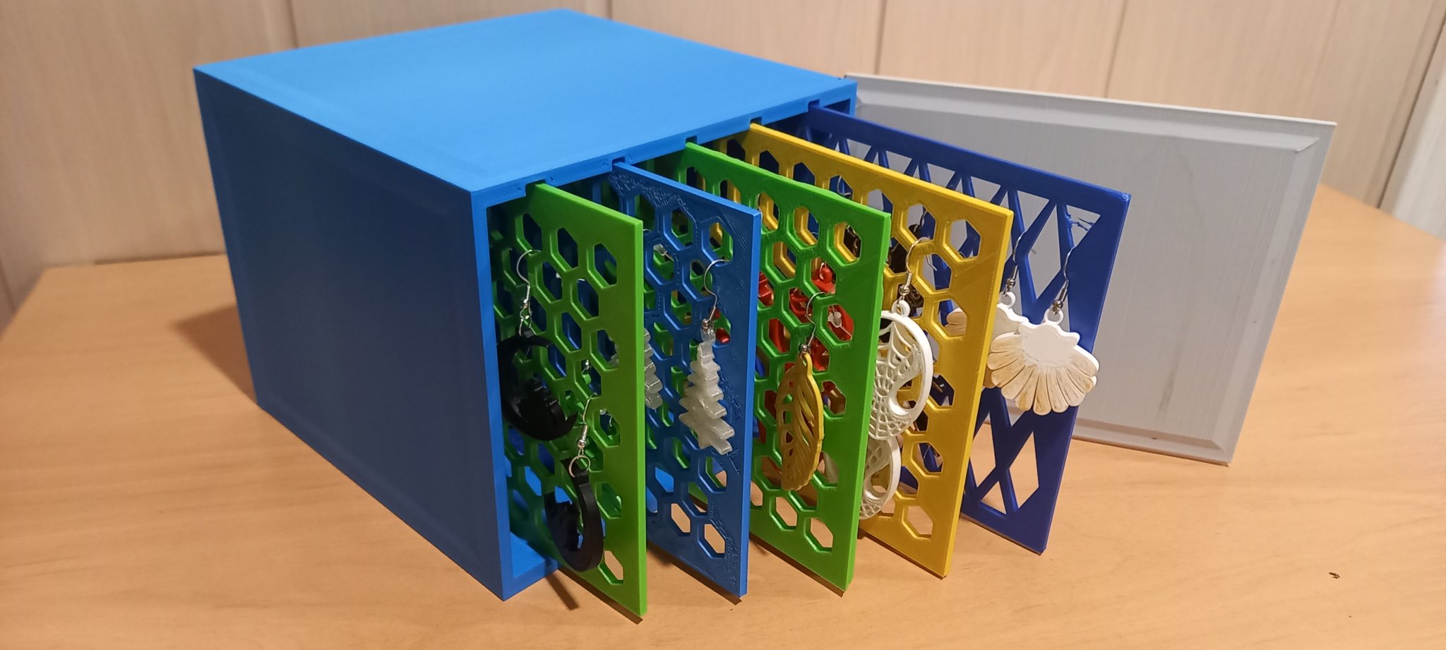 Hộp đựng bông tai