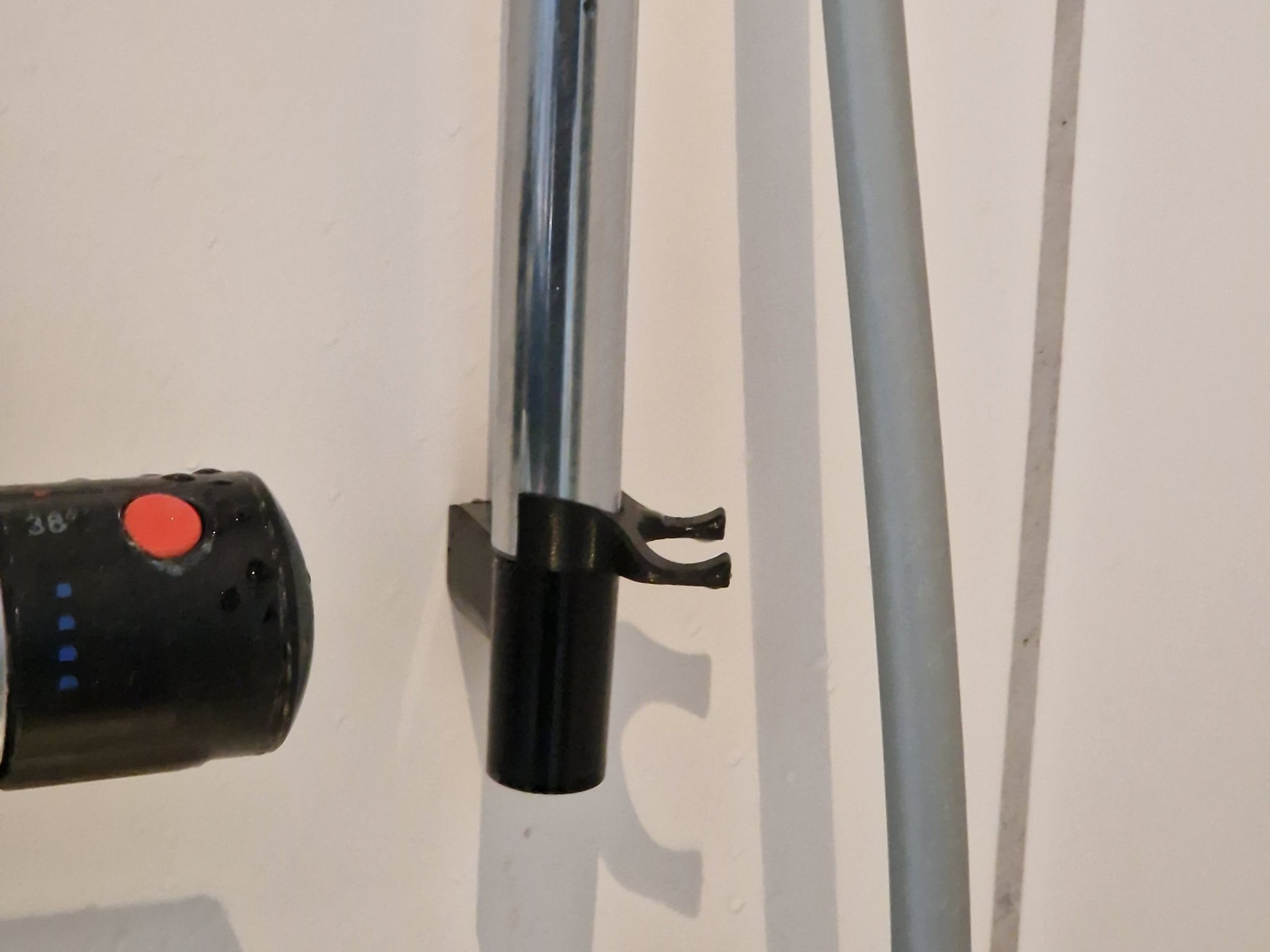 Tiêu đề Giá đỡ máy cạo râu cho ống 24mm Tóm tắt Giá đỡ m