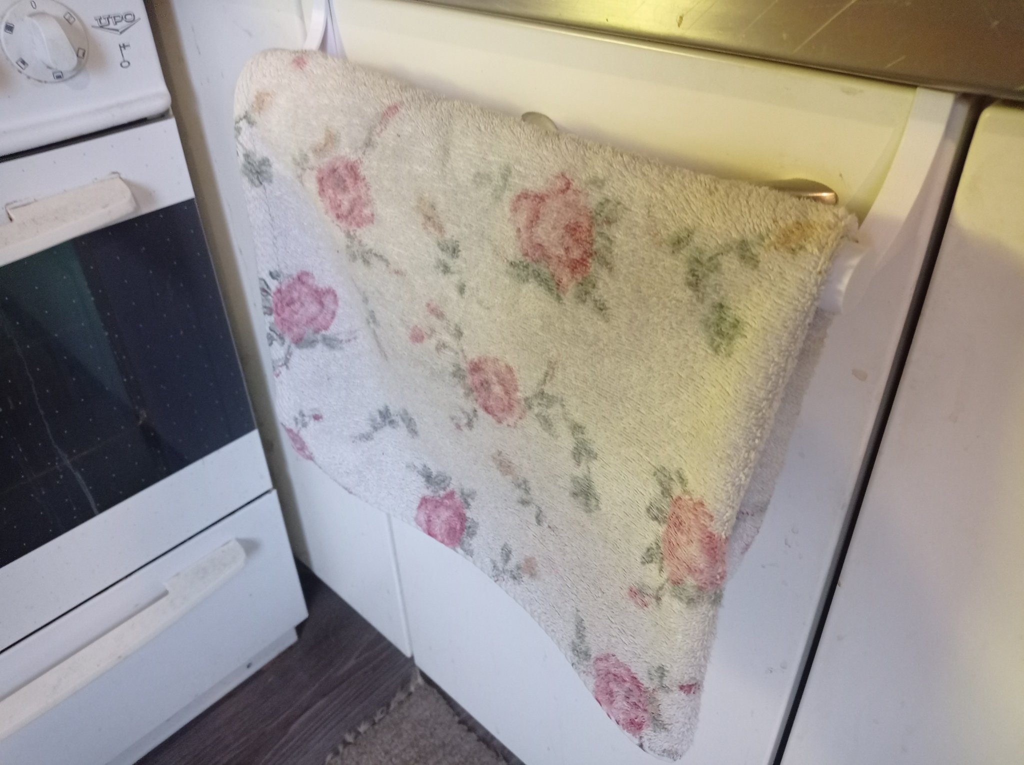 Treo Khăn Nhà Bếp