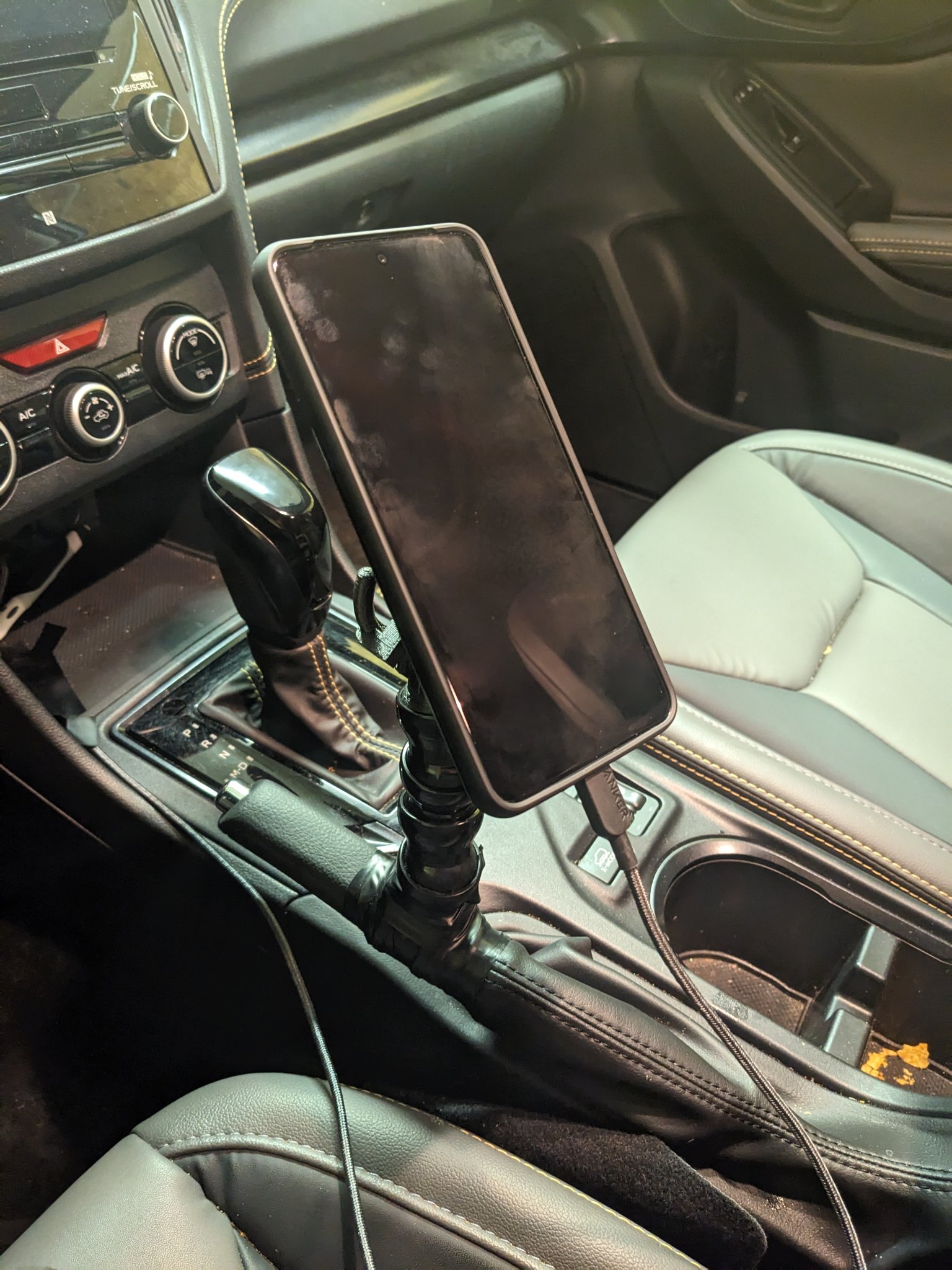 Phone Mount for Loc-Line and Pop Socket Glitter or Flygrip