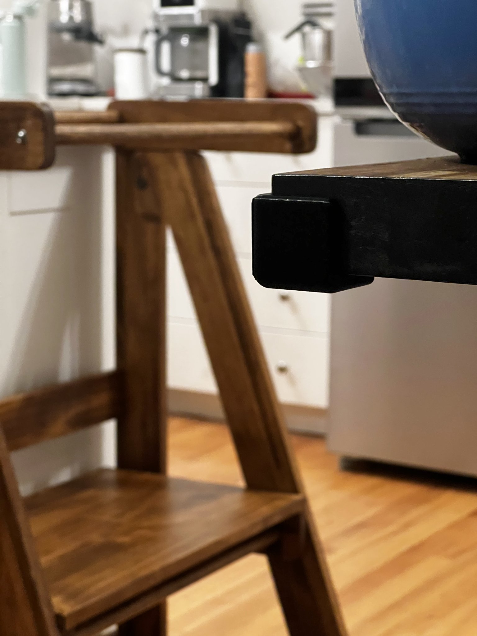 Tiêu đề Kiddo Headsaver Góc mềm Tóm tắt Hãy cứu trẻ em khỏ