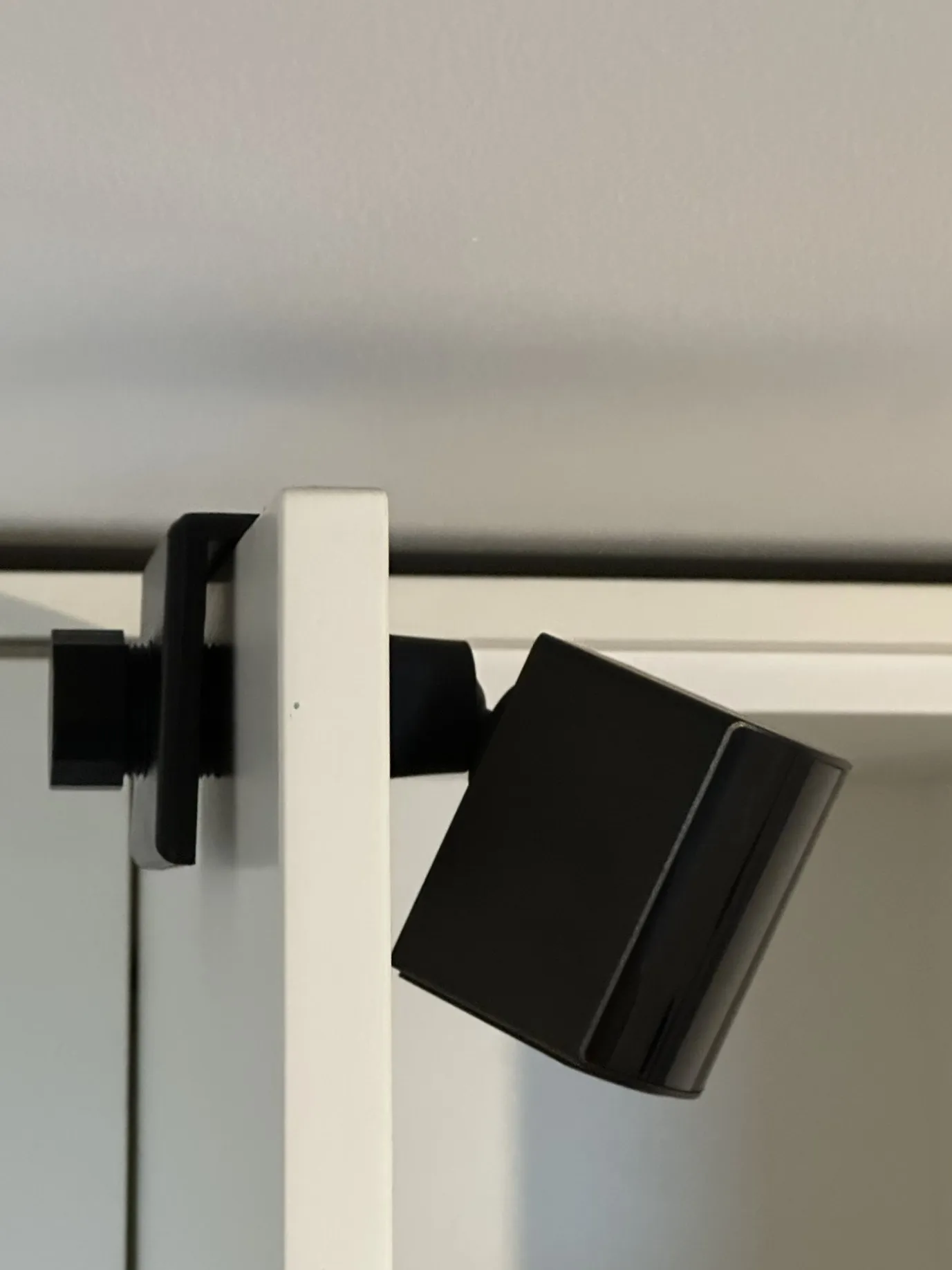 Adapter Gắn Trạm Gốc Valve Index Lên Cửa