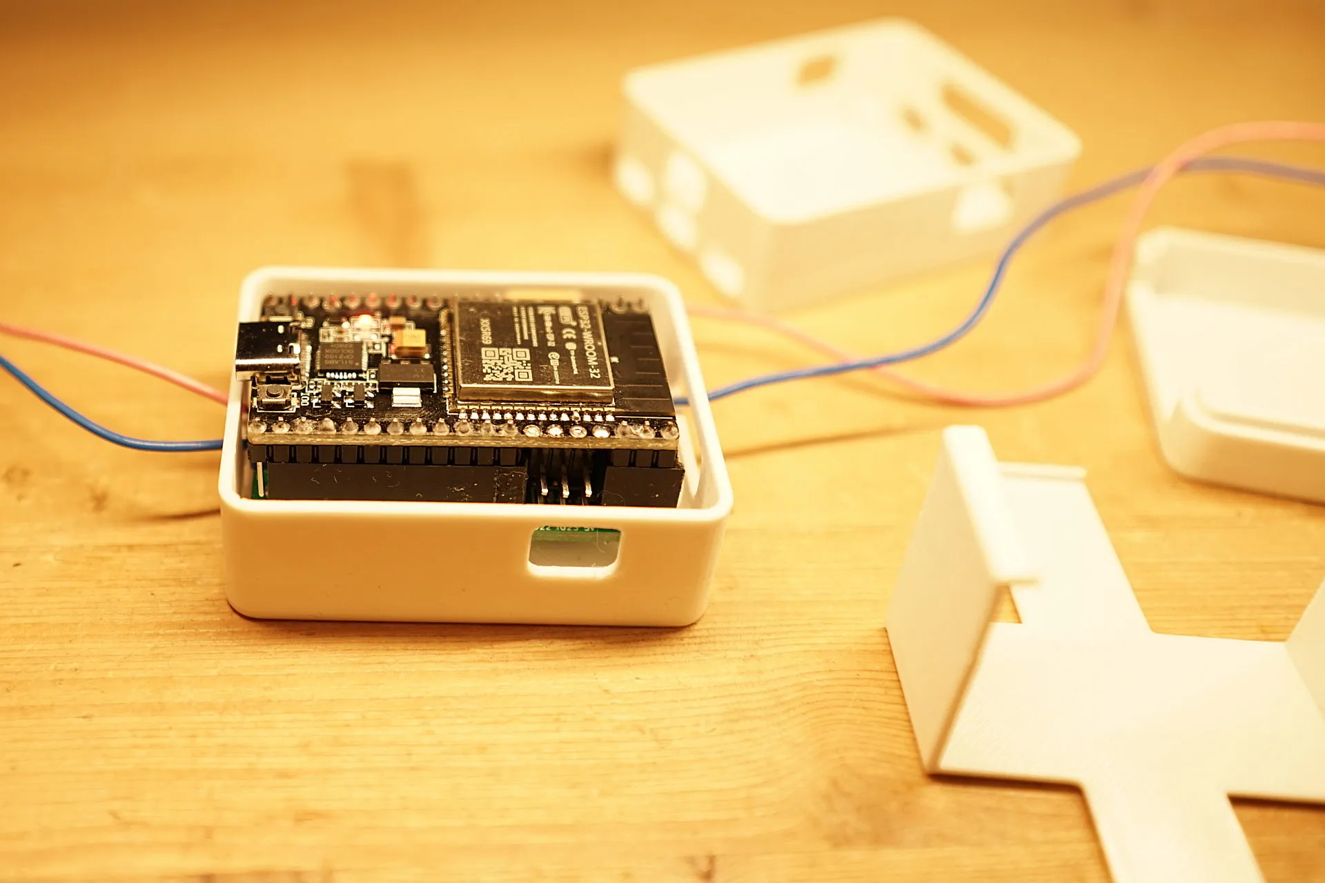 Tiêu đề Vỏ điều khiển đèn led thông minh Quinled Quad Gehäuse