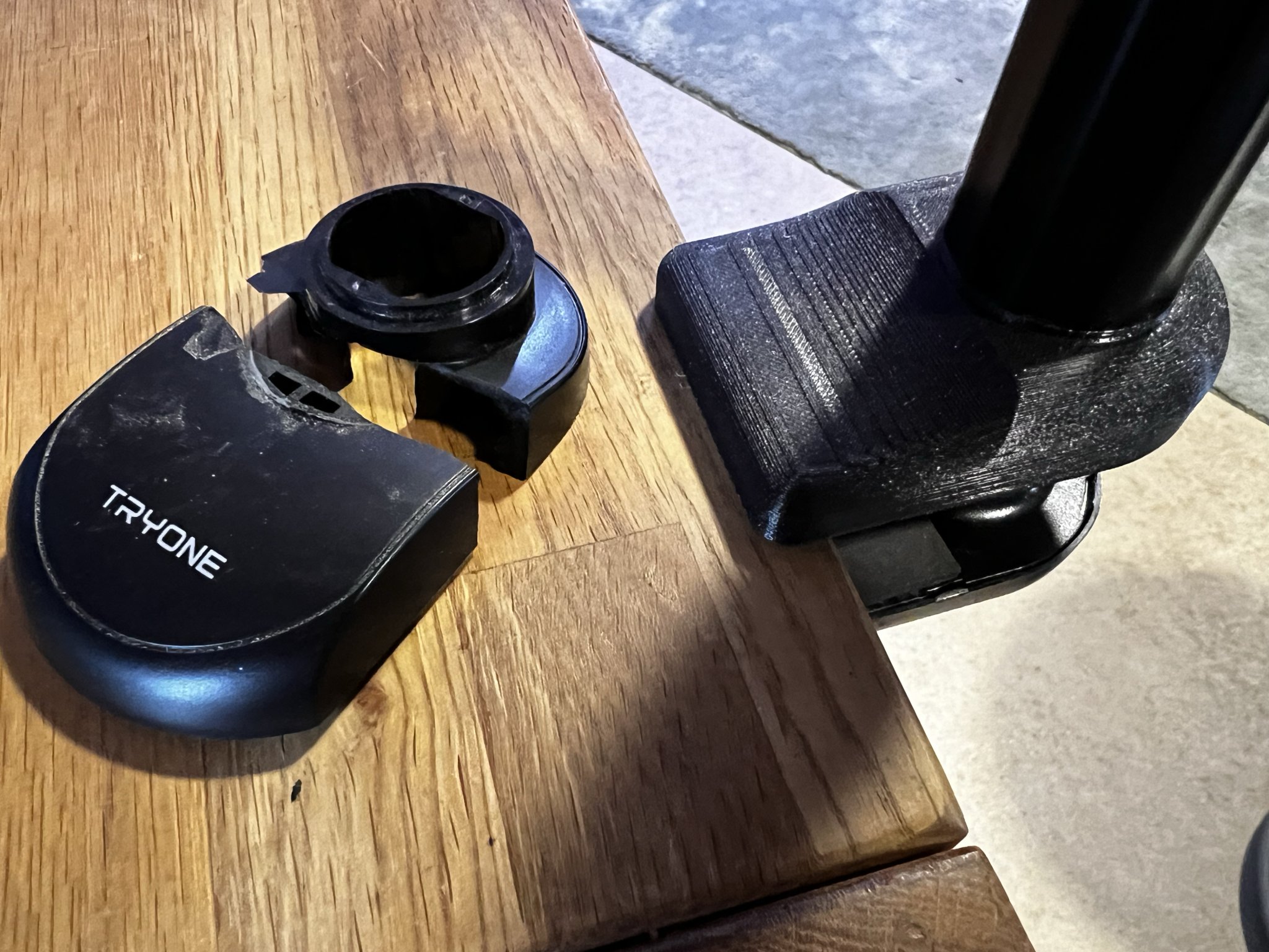 Giá đỡ iPad Cần Thiên Nga Tryone "Pad" (Thay thế)