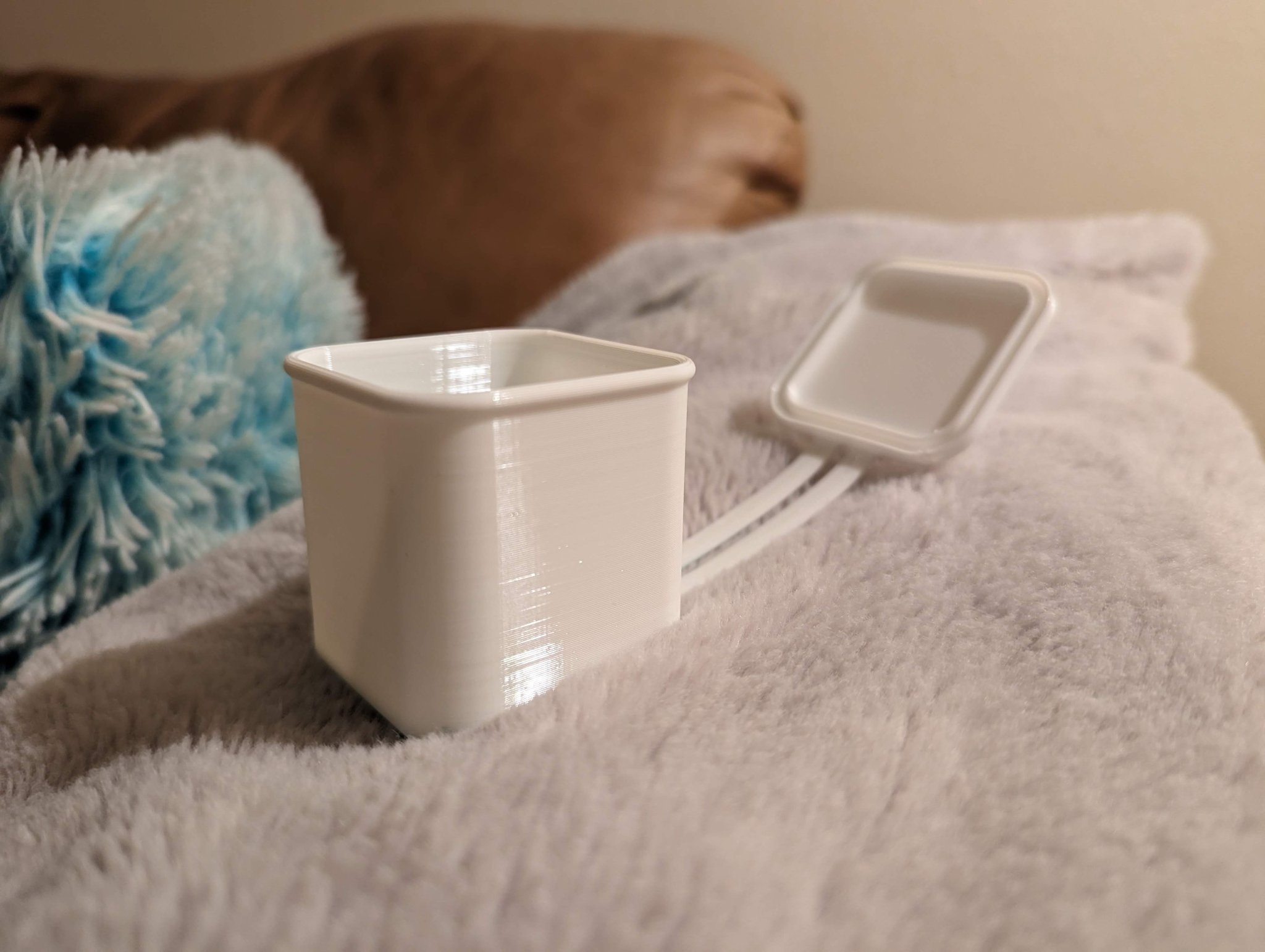 Hộp Nắp Gập Co Giãn