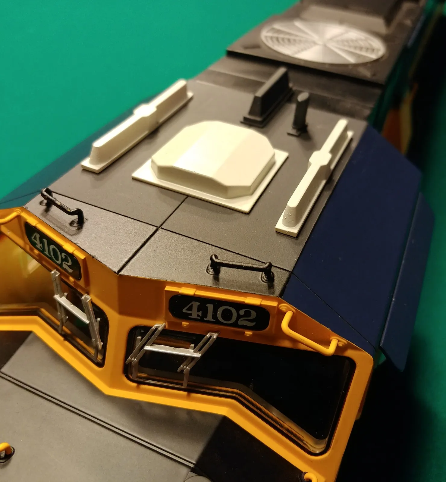 Tiêu đề Ăng-ten môi trường khắc nghiệt dành cho tàu Alaska USA S