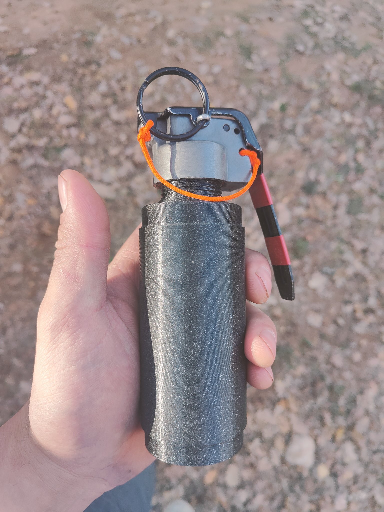 Tiêu đề Vỏ lựu đạn Thunder B Airsoft ĐỌC MÔ TẢ Tóm tắt XE