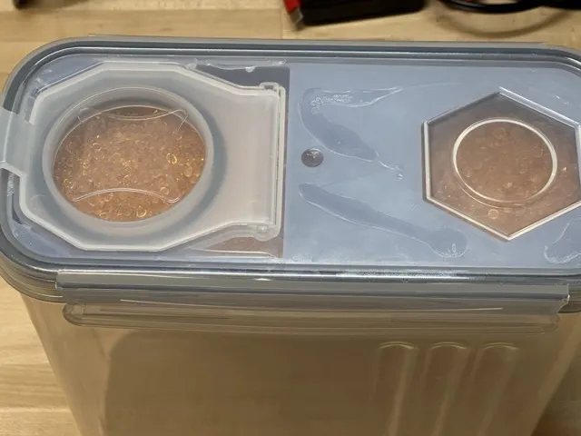 Tiêu đề Hộp đựng ngũ cốc Silica Gel 4L Tóm tắt Giá đỡ gel