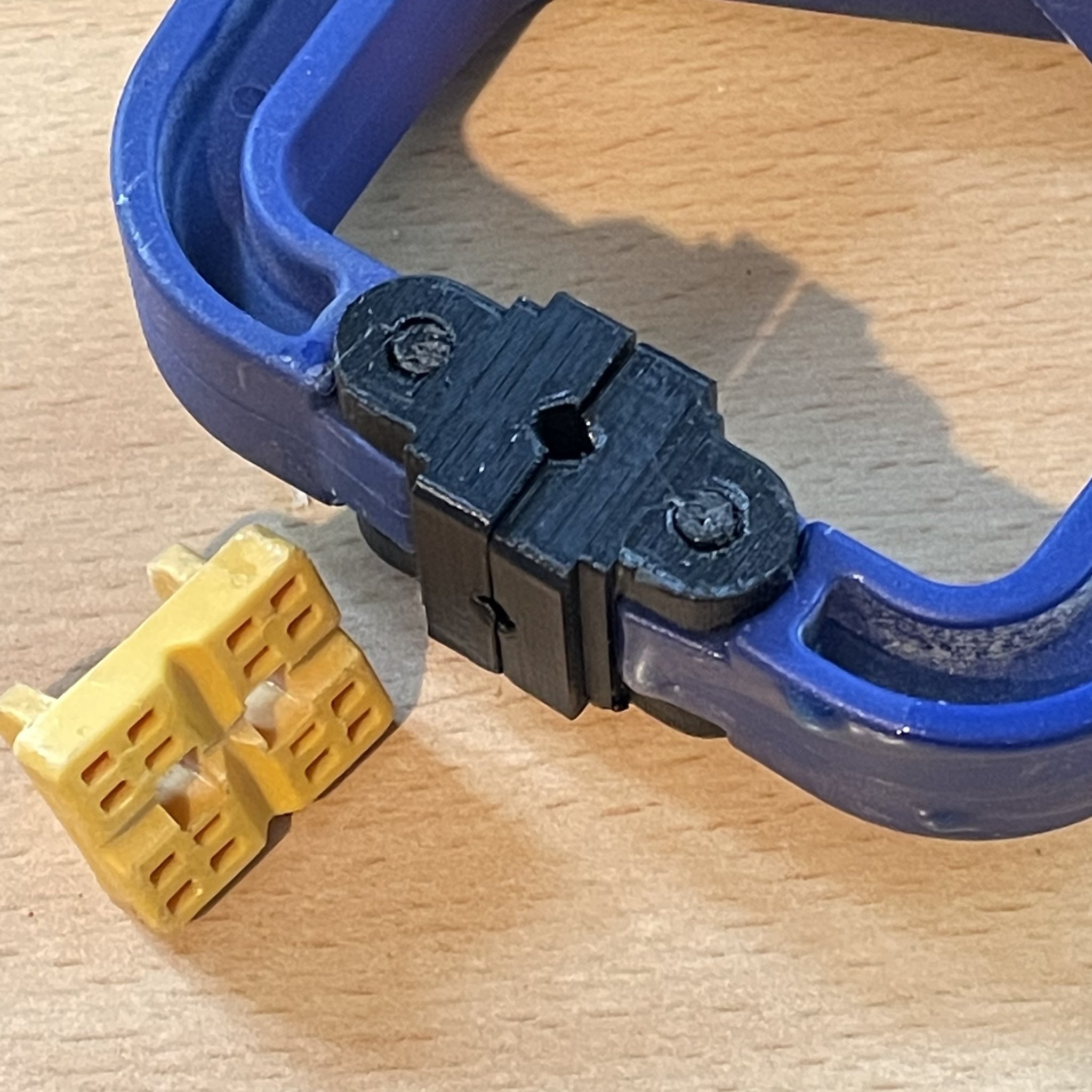 Tiêu đề IRWIN QUICK GRIP HANDI-CLAMP THAY THẾ PAD Tổng hợp Miếng