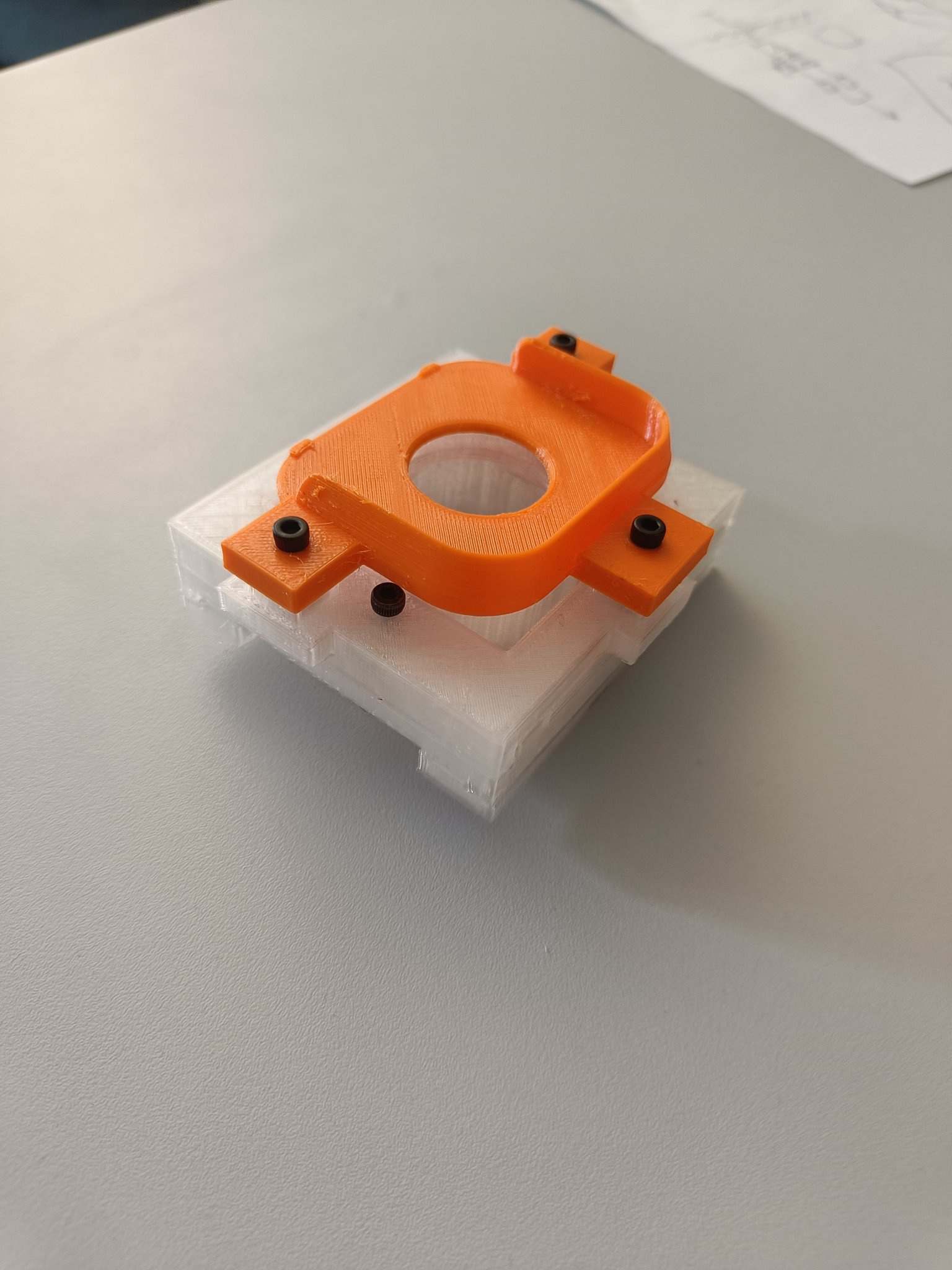 Tiêu đề Giá đỡ webcam kính hiển vi Tóm tắt Hướng webcam vào