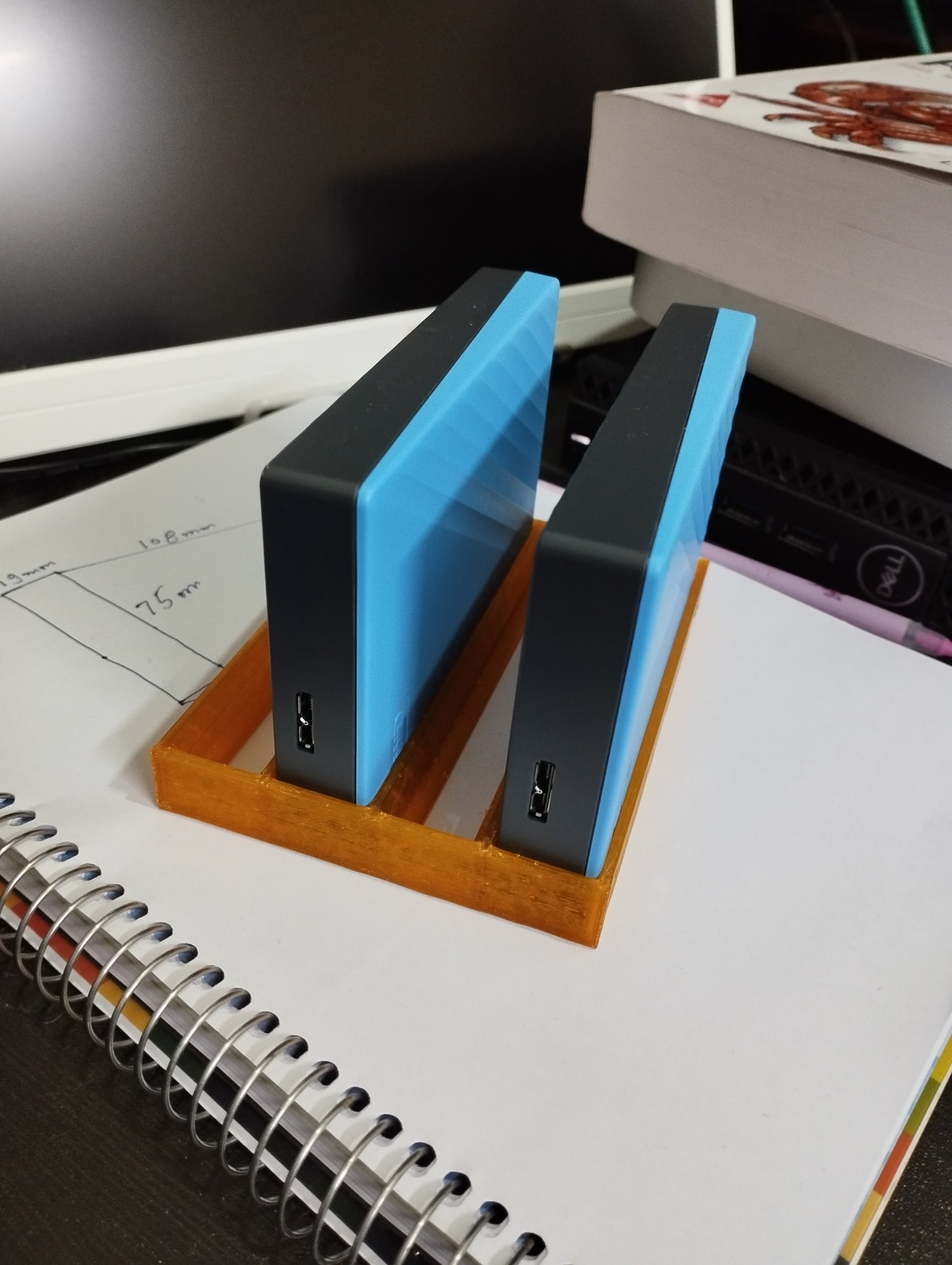 WD My Passport 5TB Hard drive holder docking tray