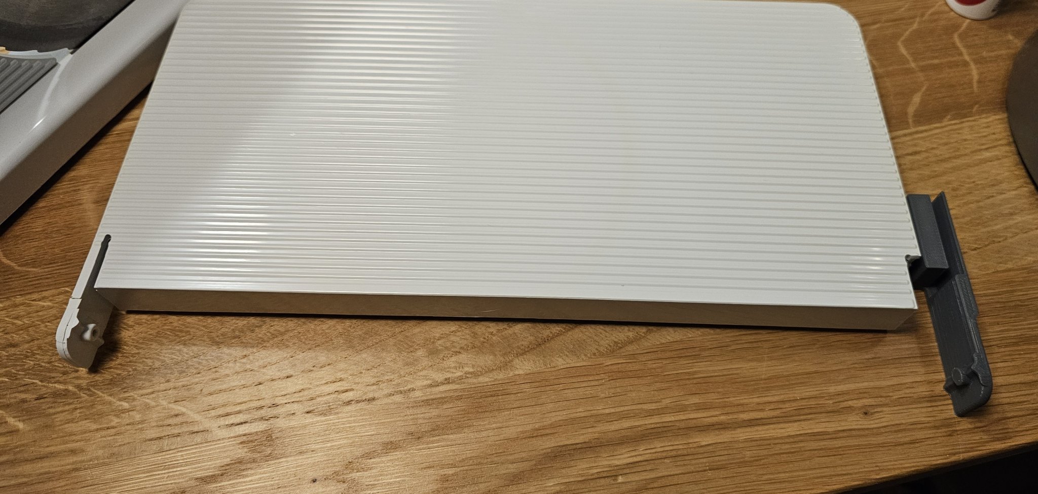 Tiêu đề Sửa chữa cho Chân gắn tấm đáy AEG USR 103 Tóm tắt S