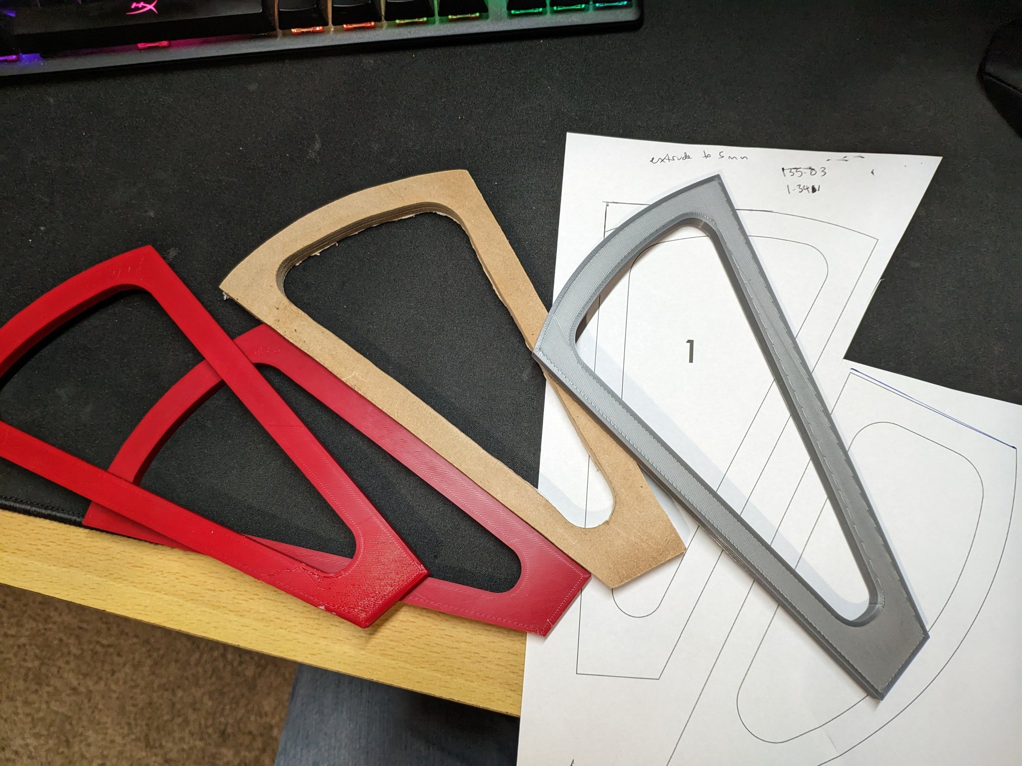 Templates for GEOMETRIC PUZZLE SERVING TRAY