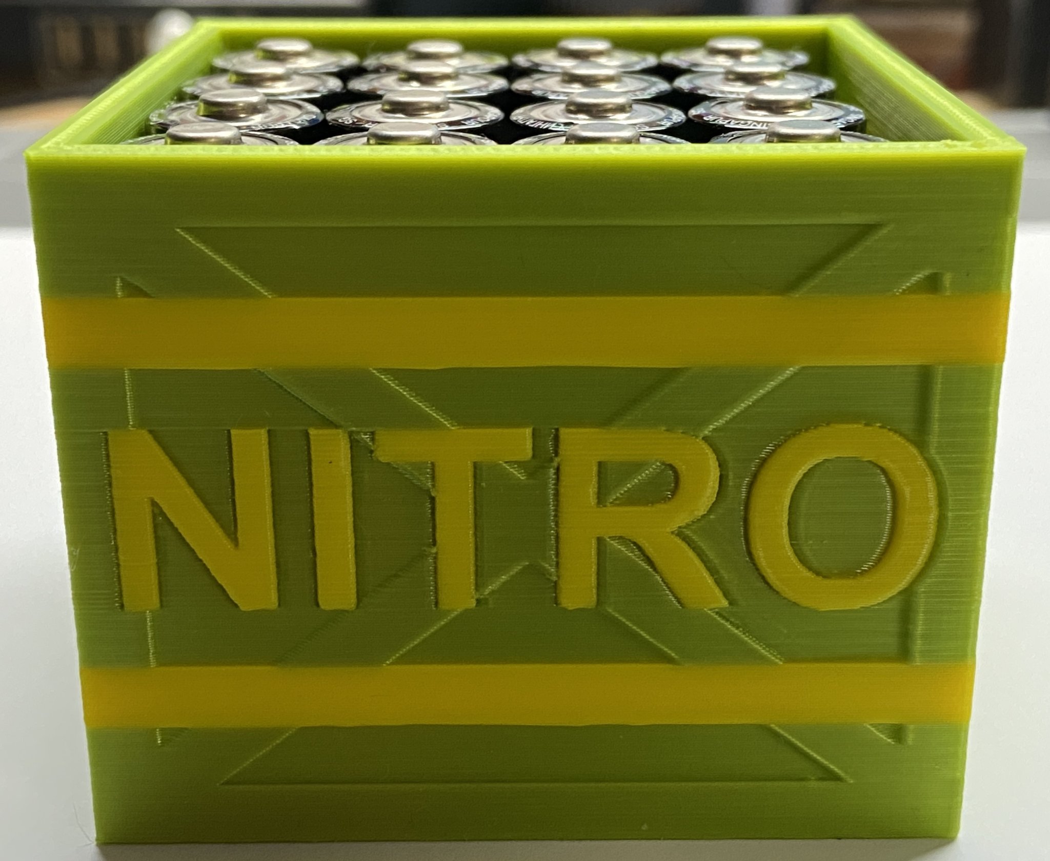 Hộp Đựng Pin AA MMU Crash Bandicoot TNT/Nitro