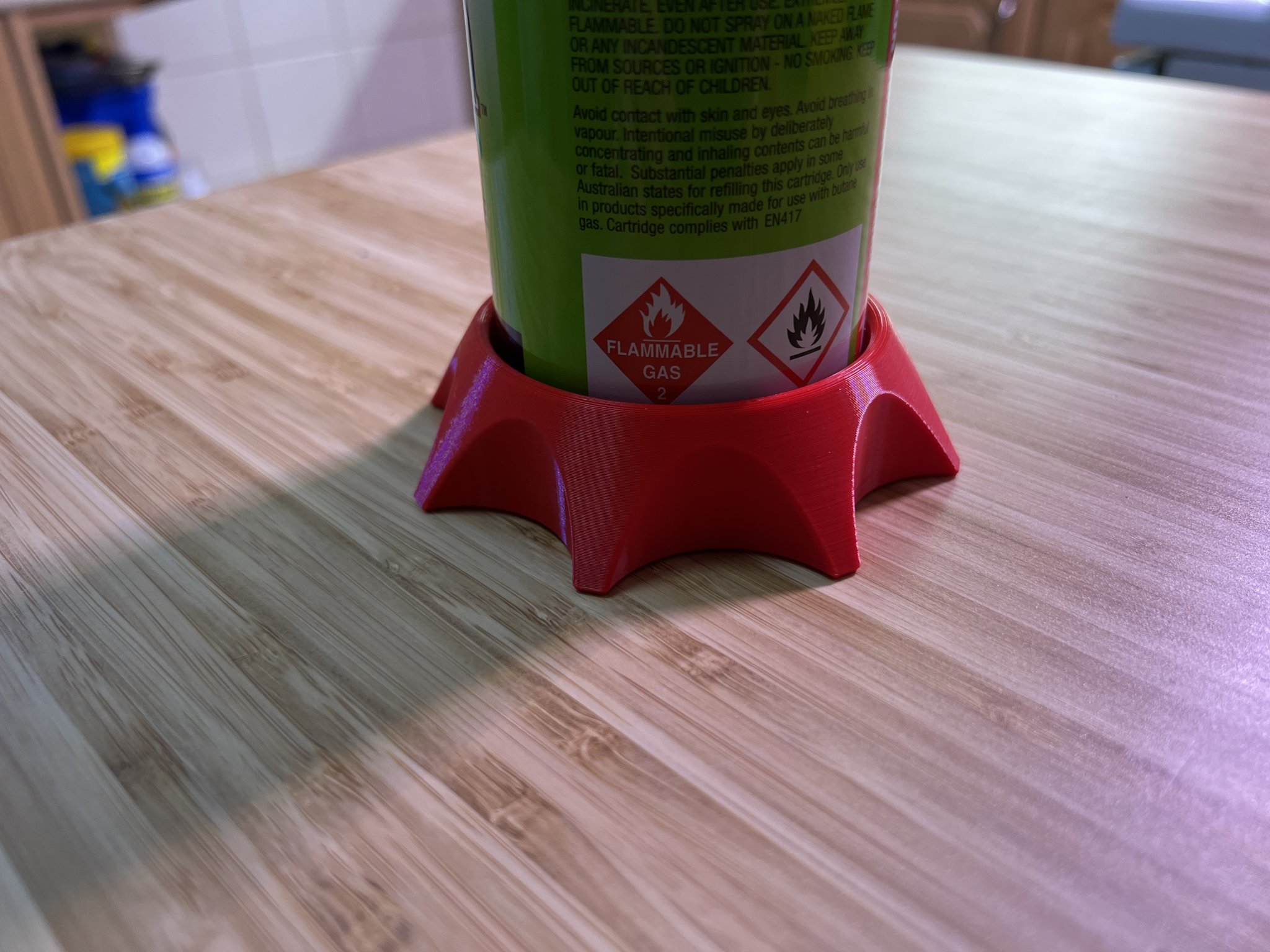 Chân Đế Đựng Bình Xịt