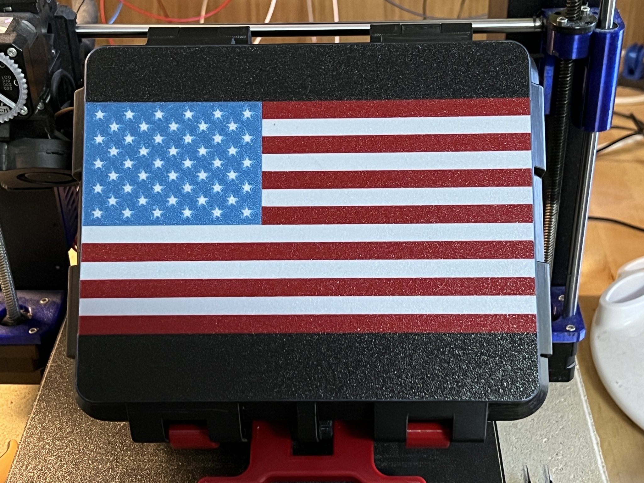 Tiêu đề Gorilla Space Case American Flag Motif MMU Top Tóm tắt Vỏ kh