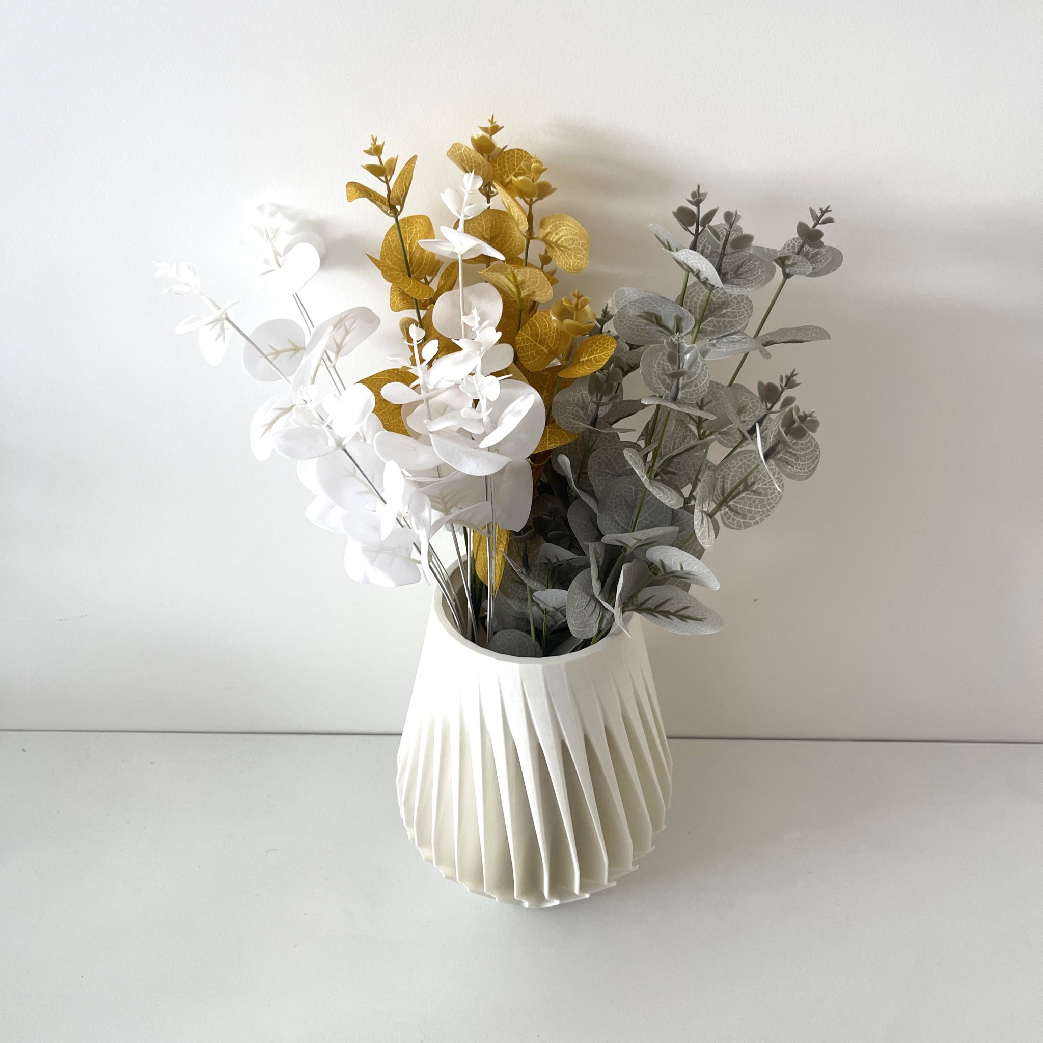 Modern Spiral Vase in Ivory PLA