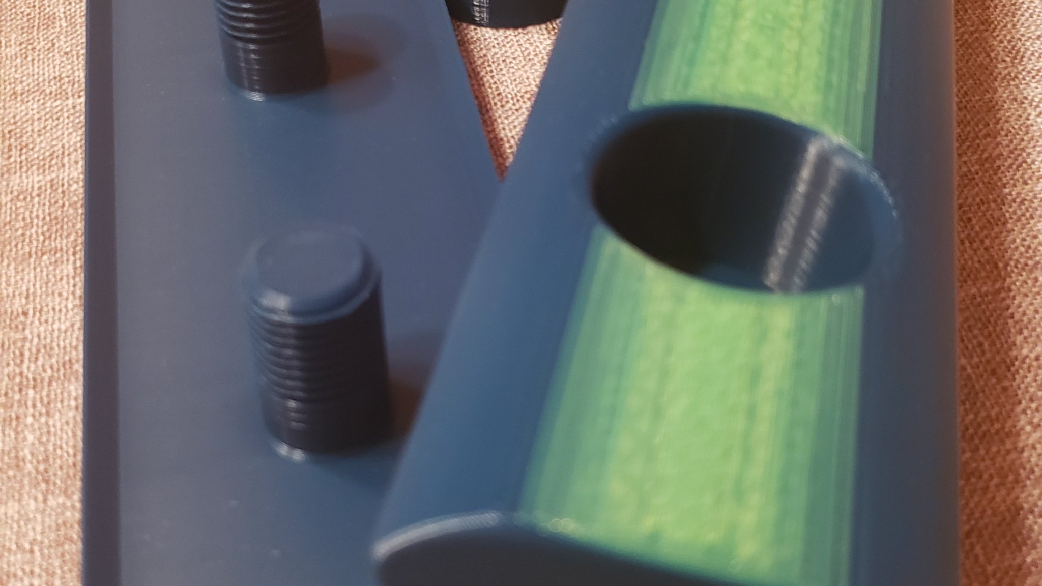 Tiêu đề Khối chà nhám cực lớn - Tự căn chỉnh Tóm tắt Đã