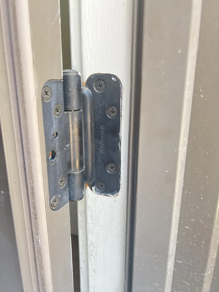 Miếng độn bản lề cho cửa ngoại thất hiệu Andersen