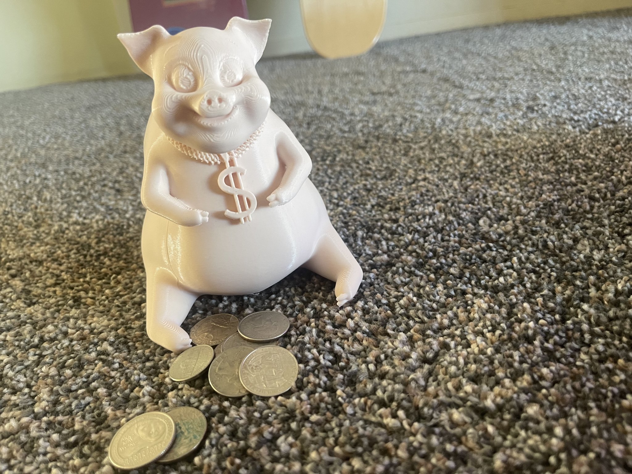 Tiêu đề Capitalize Piggy Bank Tóm tắt Heo đất có đầu tháo rờ