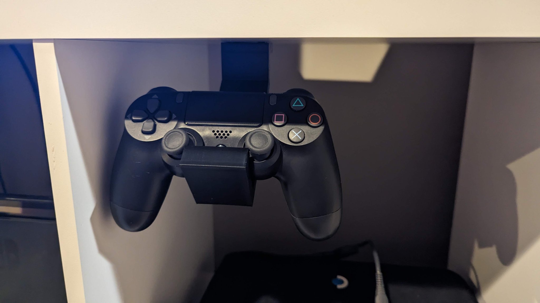 Tiêu đề Giá đỡ bộ điều khiển dưới bàn làm việc Tóm tắ