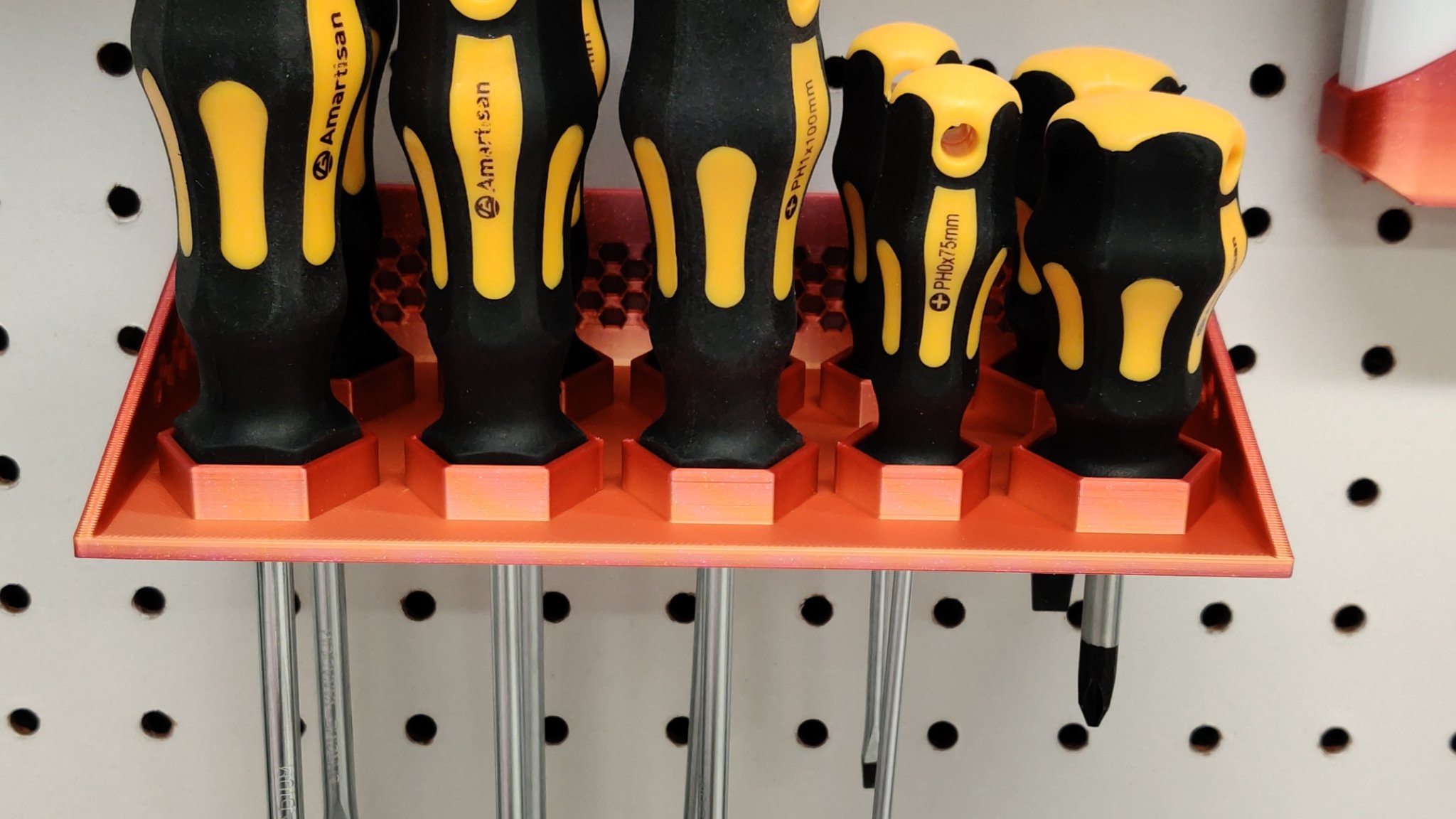 Kệ Giữ Tua Vít Cho Tấm Pegboard Tiêu Chuẩn