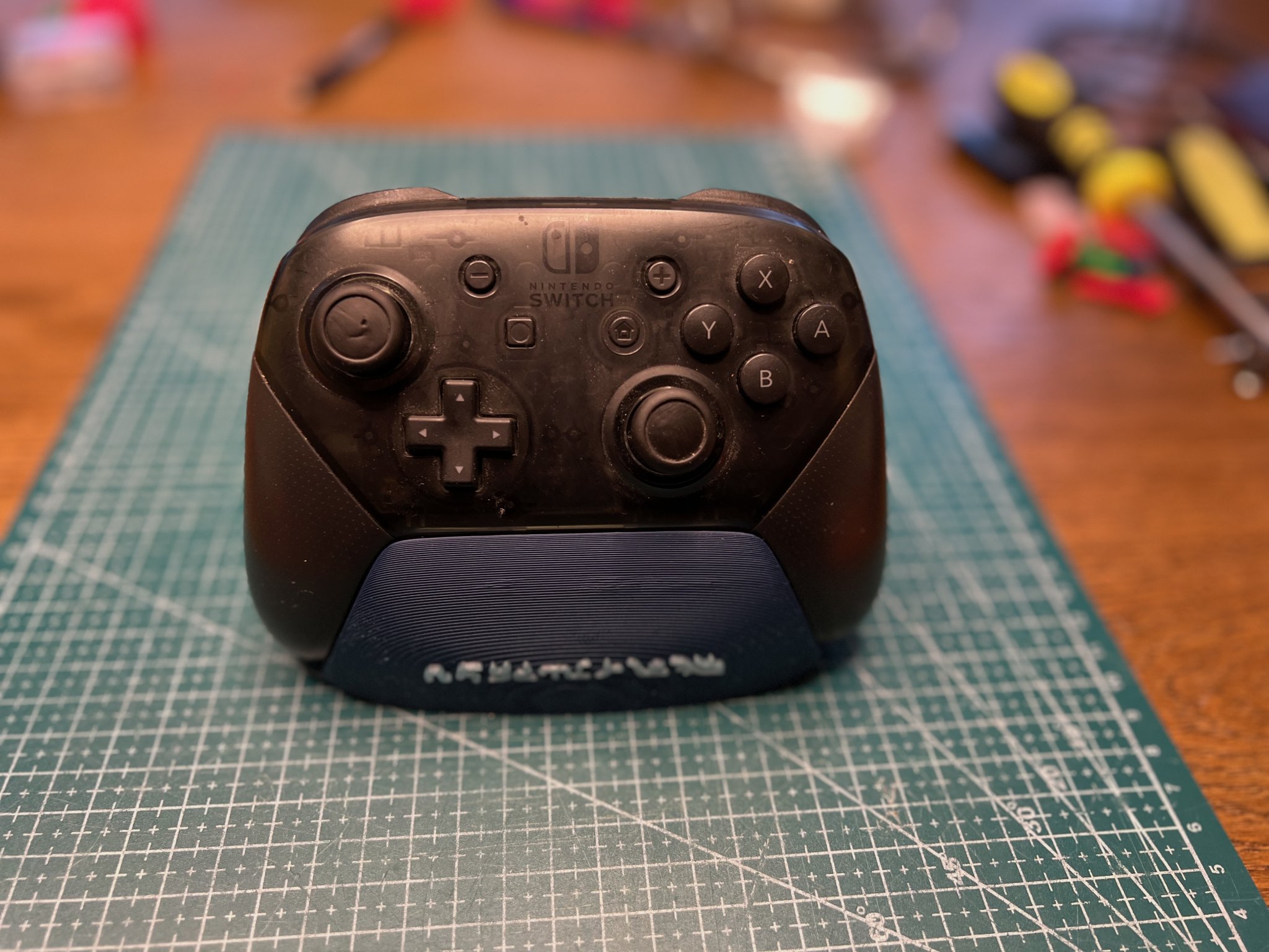 Tiêu đề Giá treo tường Bộ điều khiển Nintendo Switch Pro phiên