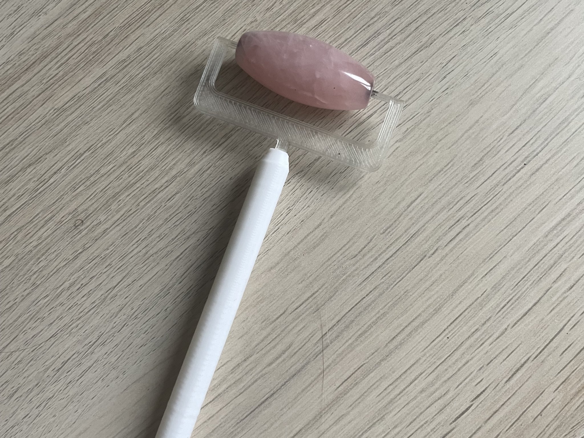 Tay cầm thay thế cho con lăn ngọc bích