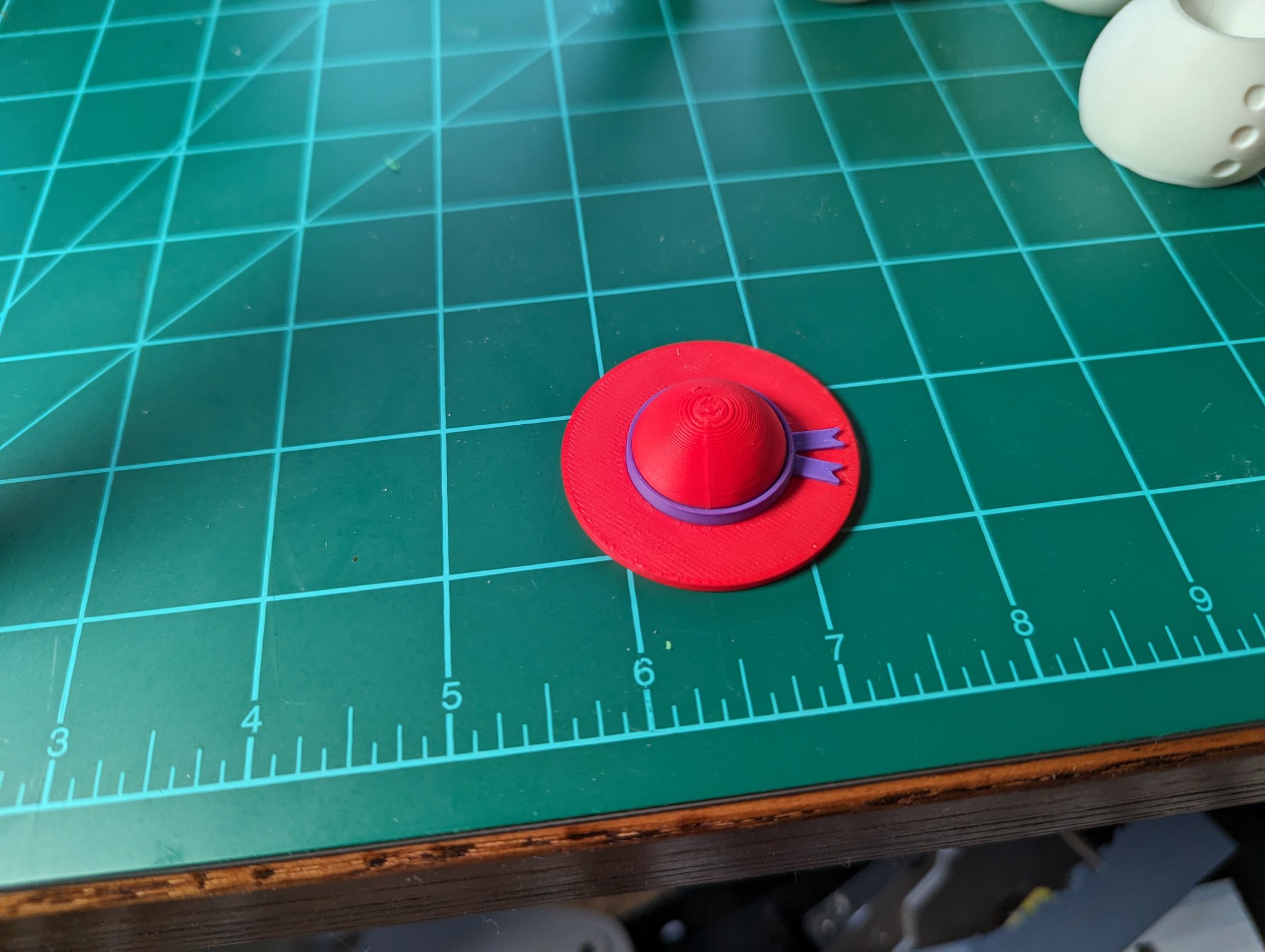 Sun Hat for articulated Snowman - in three parts