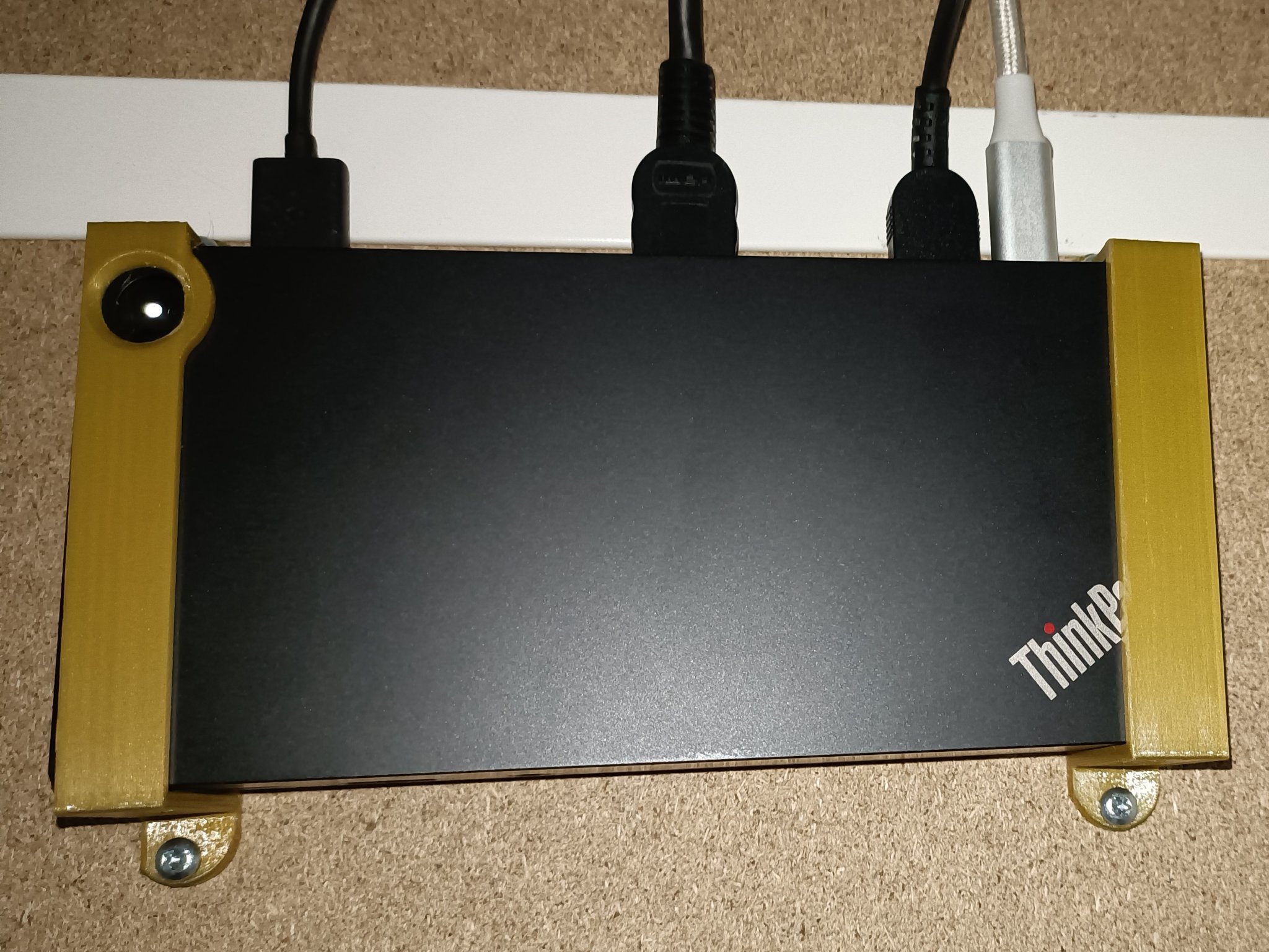 Tiêu đề Lenovo ThinkPad Dock Gen 2 - Under Desk Mount Tổng hợp Chân