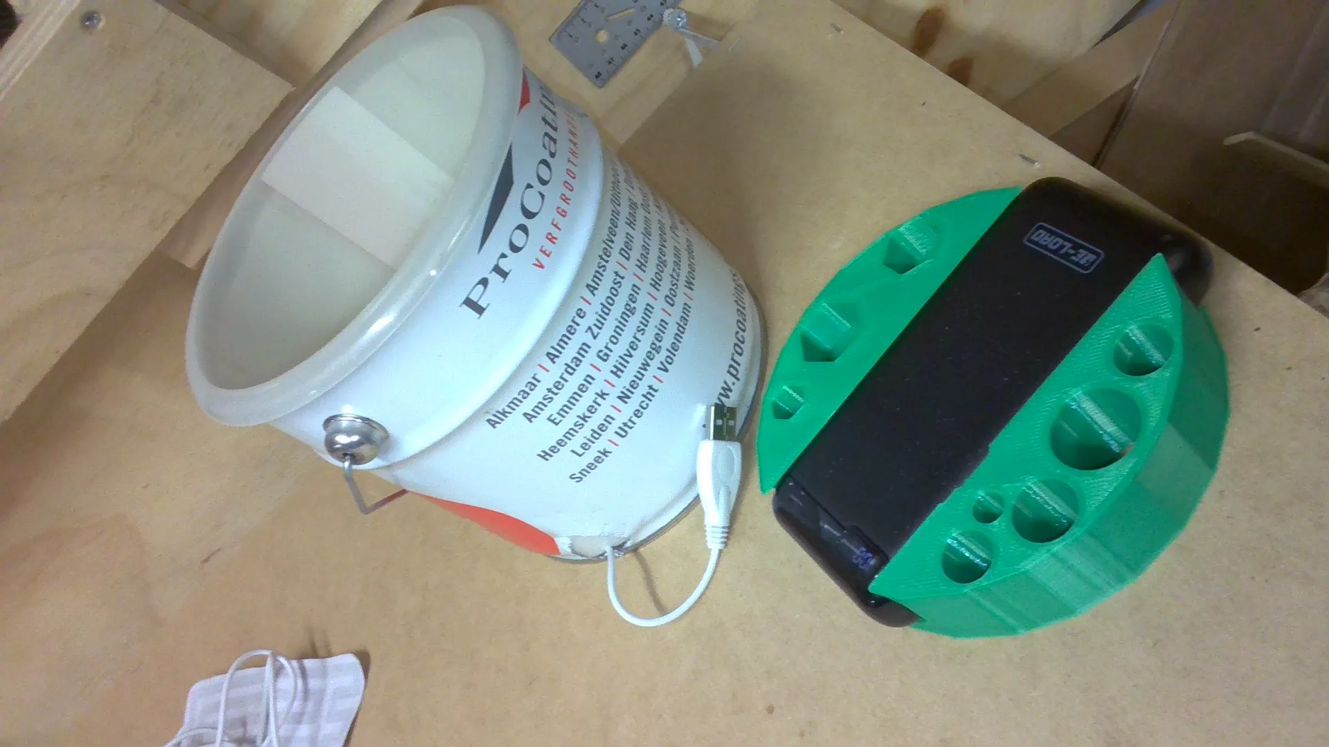 Thùng Sơn Giữ Ấm