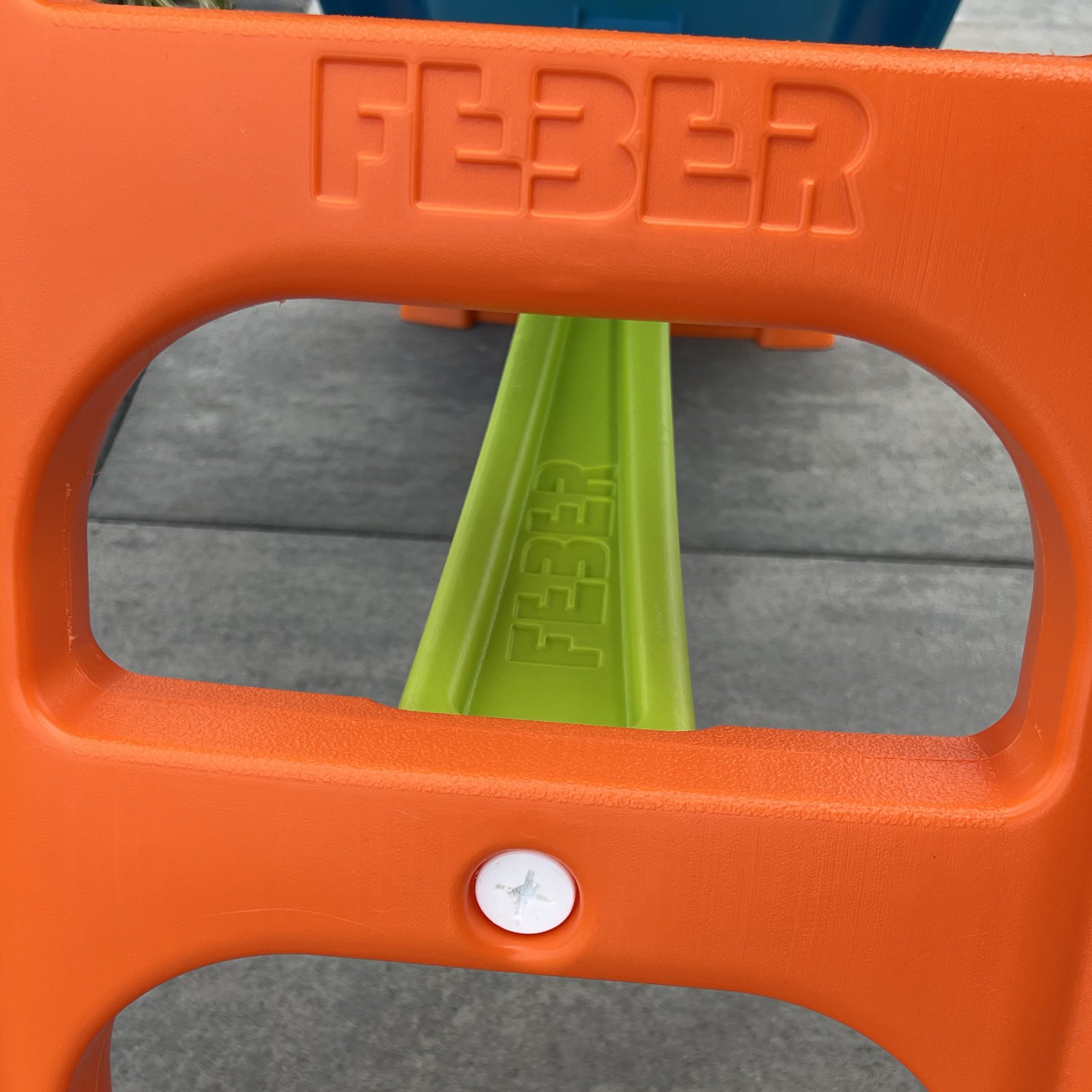 Ốc Vít Thay Thế Cho Nhà Banh FEBER Garden Kids