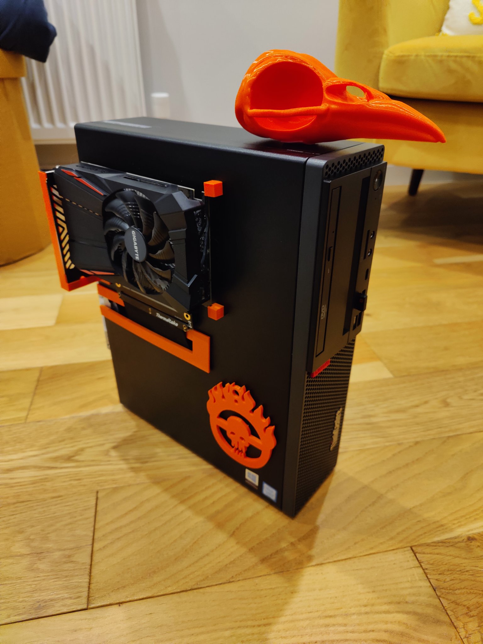 Tiêu đề Gắn GPU ngoài Mad Max Tóm tắt Một hệ thống lắp đơ