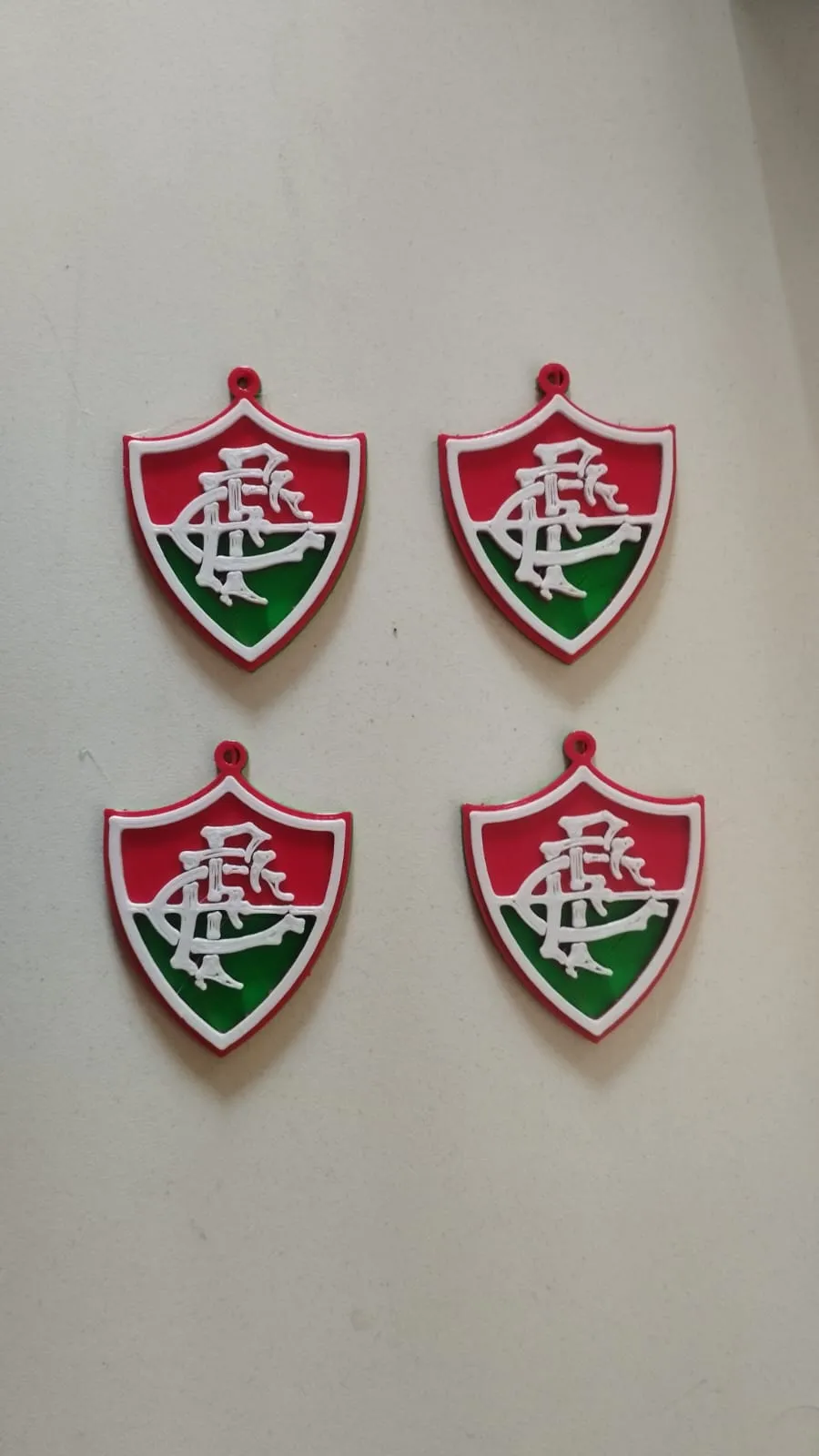 Tiêu đề chaveiro fluminense Tóm tắt em 3 troca de cores DANH MỤC