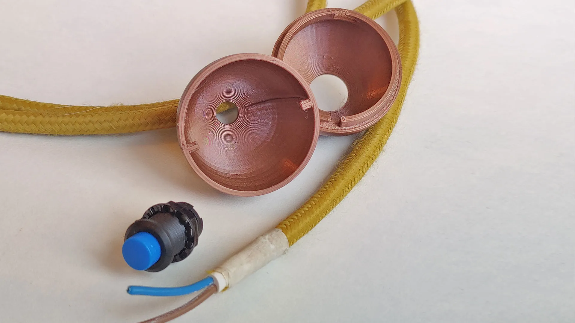 Tiêu đề Nút cuối dây phong cách retro Tóm tắt Cần một công