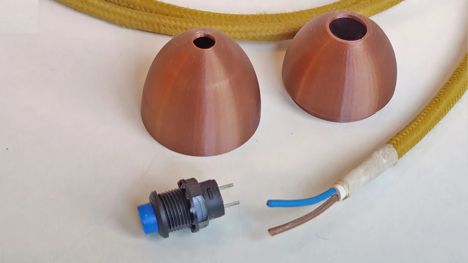 Tiêu đề Nút cuối dây phong cách retro Tóm tắt Cần một công