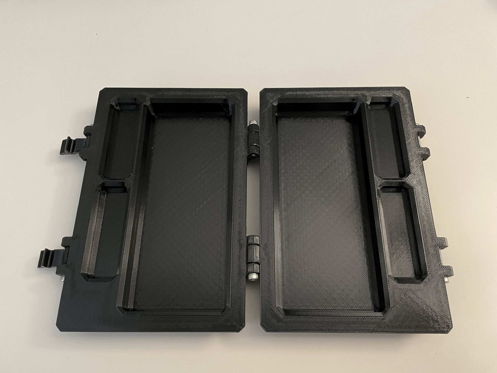 Tiêu đề Vỏ Dewalt DW099S Tóm tắt Hộp đựng để đựng thướ